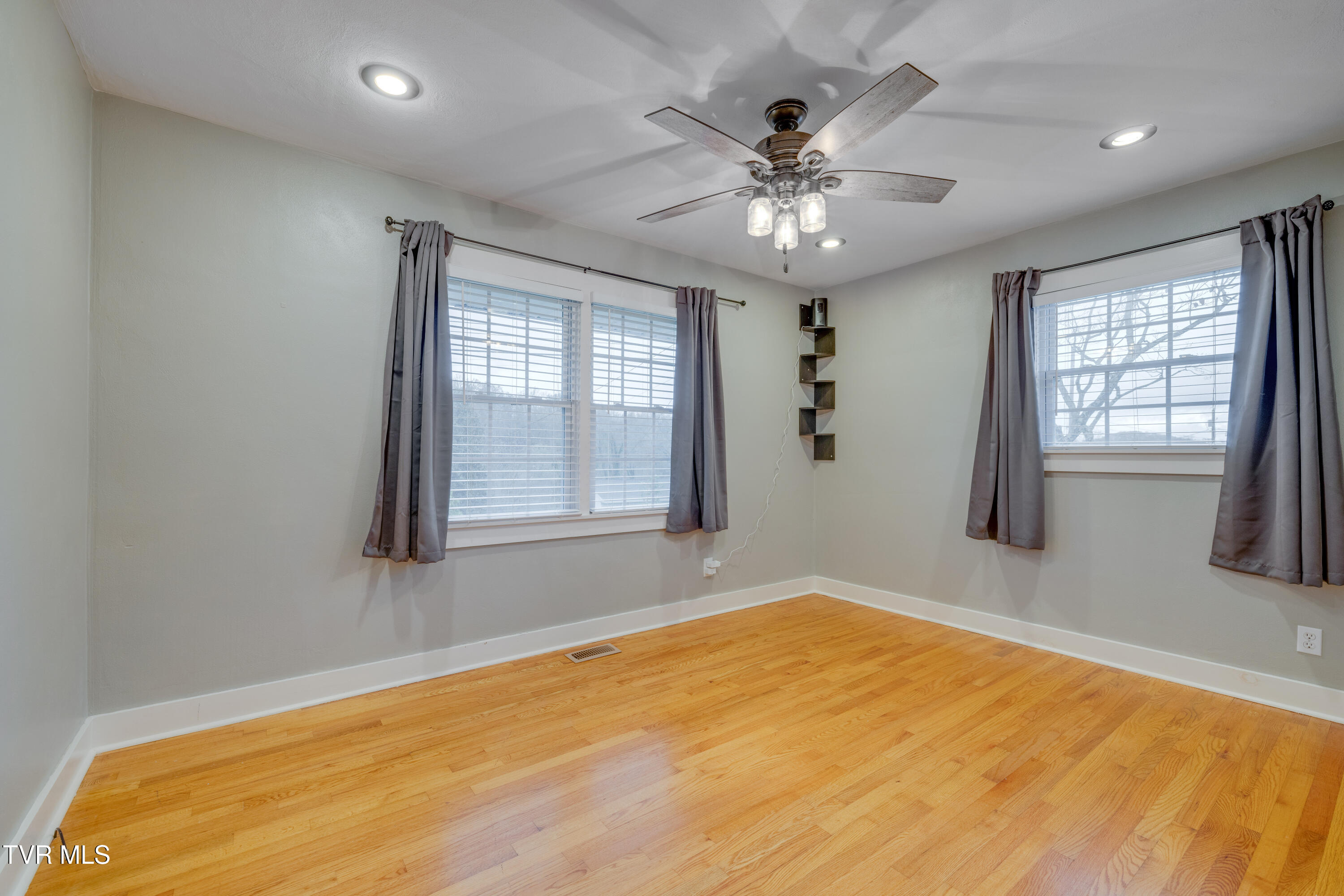 308 Elmhurst Drive, Kingsport, Tennessee image 16
