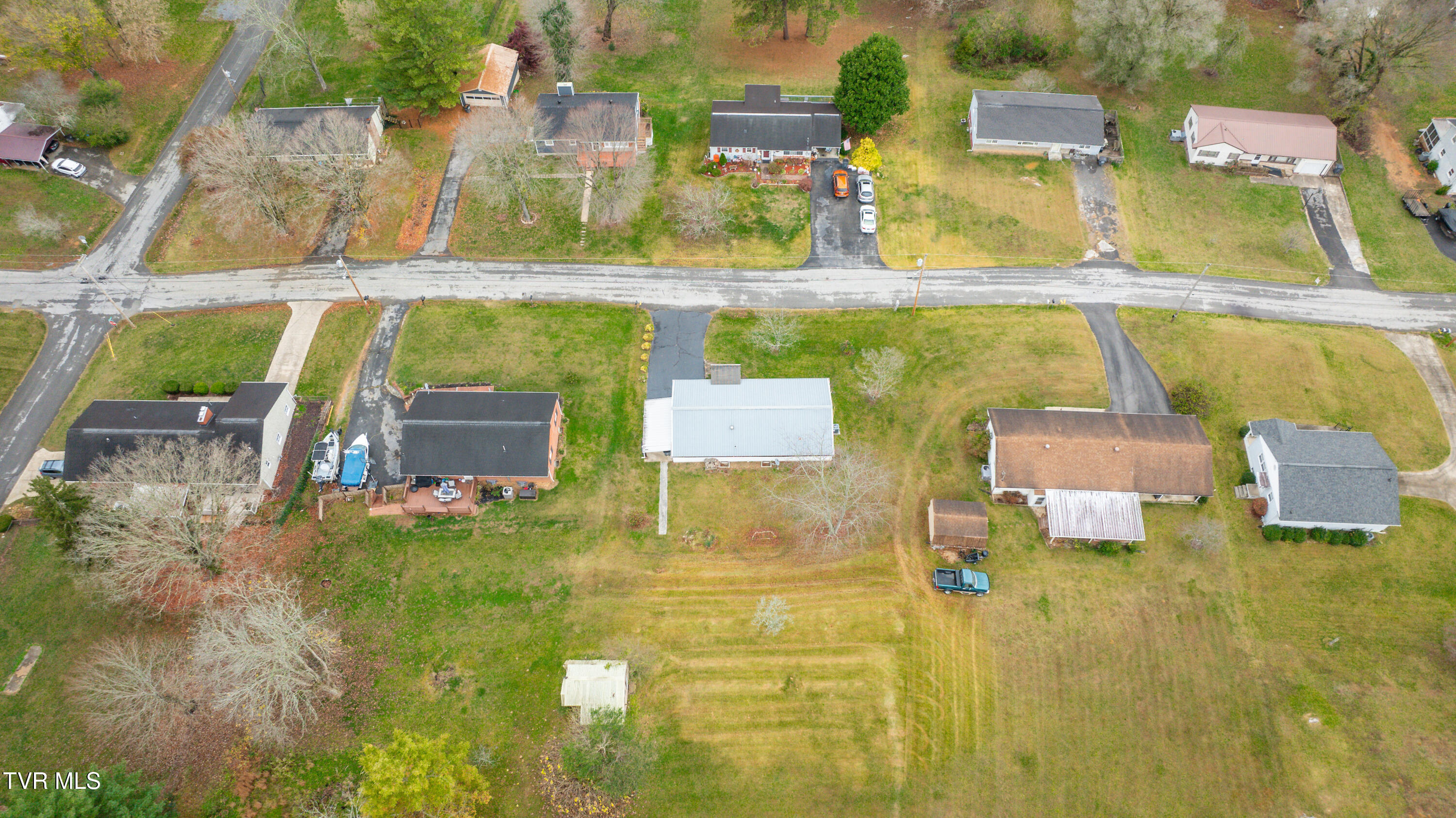 308 Elmhurst Drive, Kingsport, Tennessee image 34