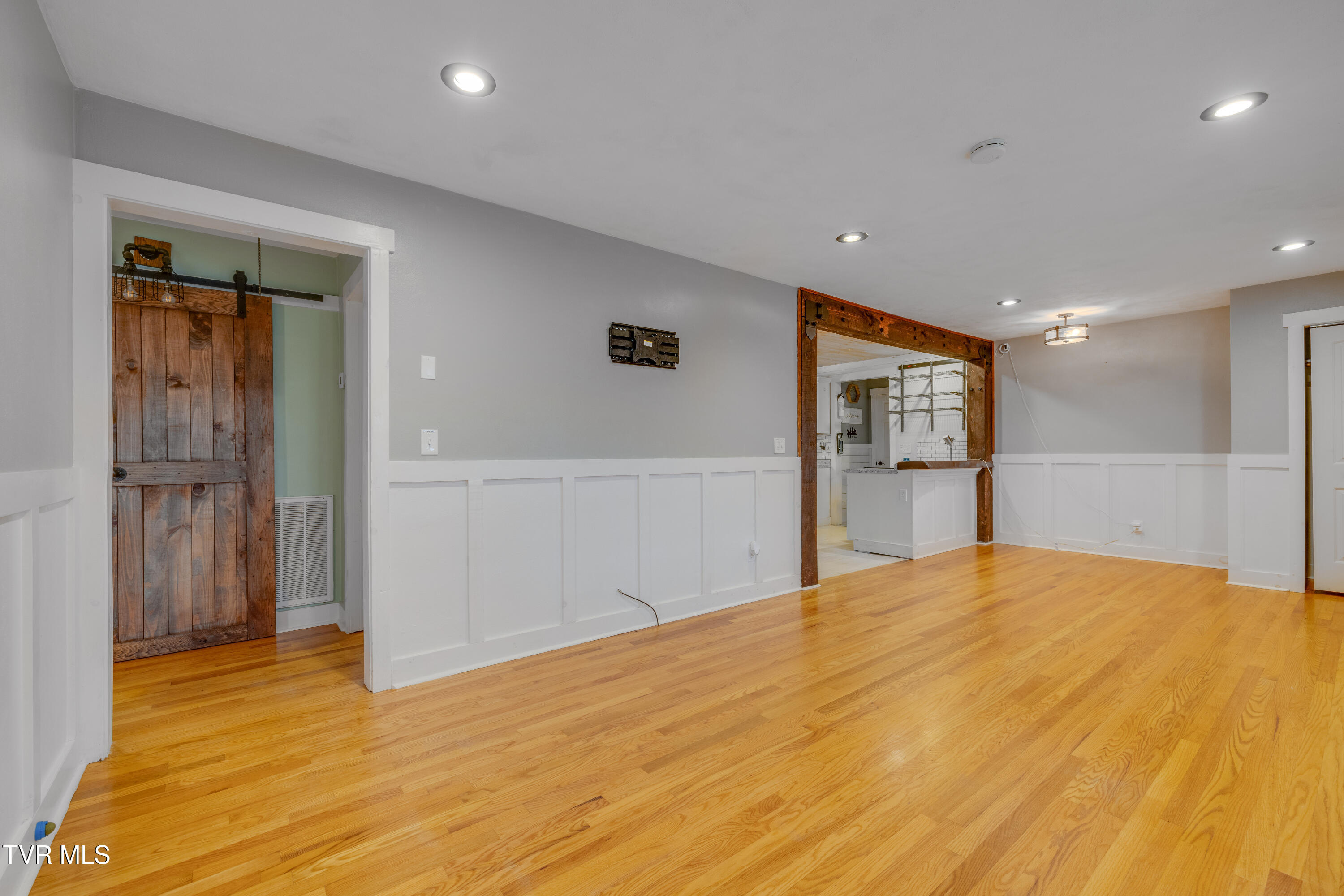 308 Elmhurst Drive, Kingsport, Tennessee image 8