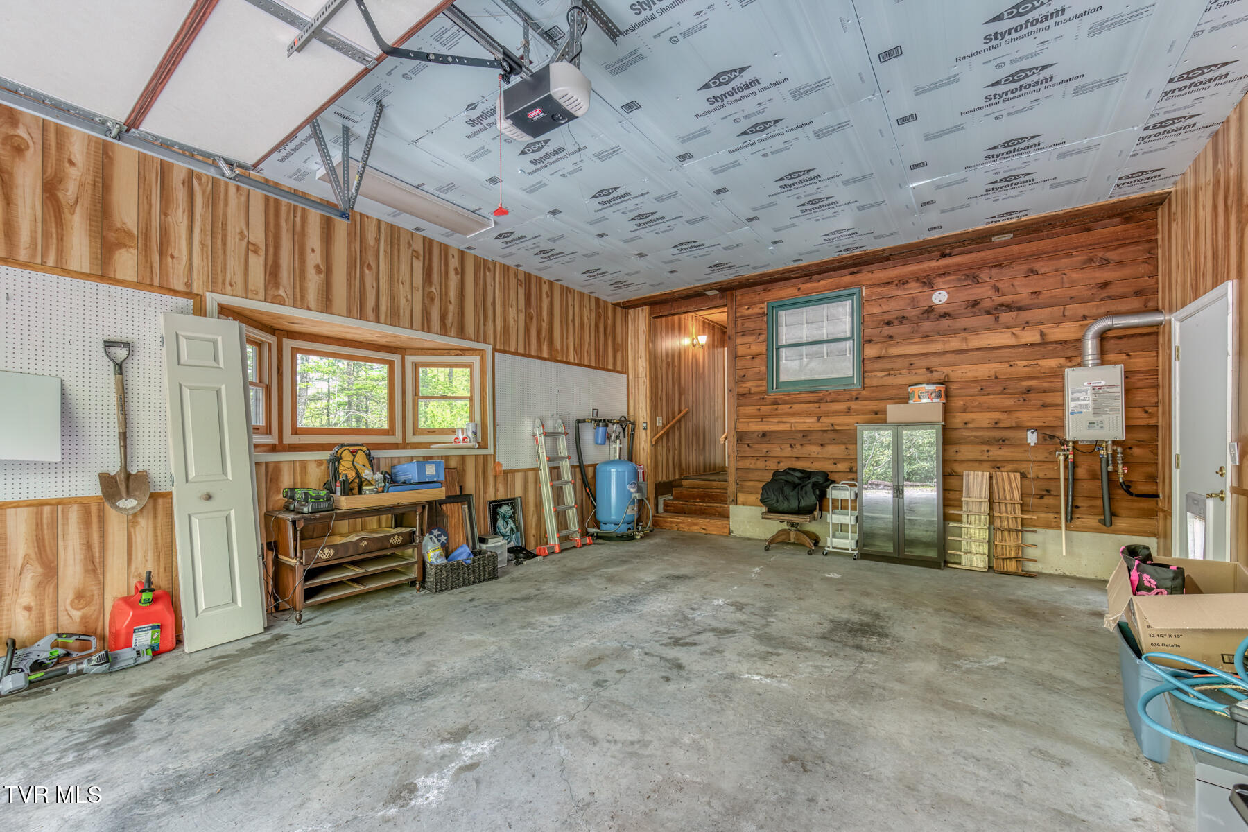 140 Apache Trail, Mountain City, Tennessee image 32