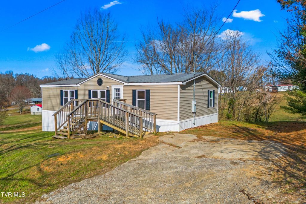 Photo of 120 Hensley Loop Loop, Jonesborough, TN 37659 (MLS # 9988884)