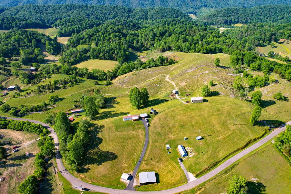 Photo of 2428 Possum Creek Road, Gate City, VA 24251 (MLS # 9999101)