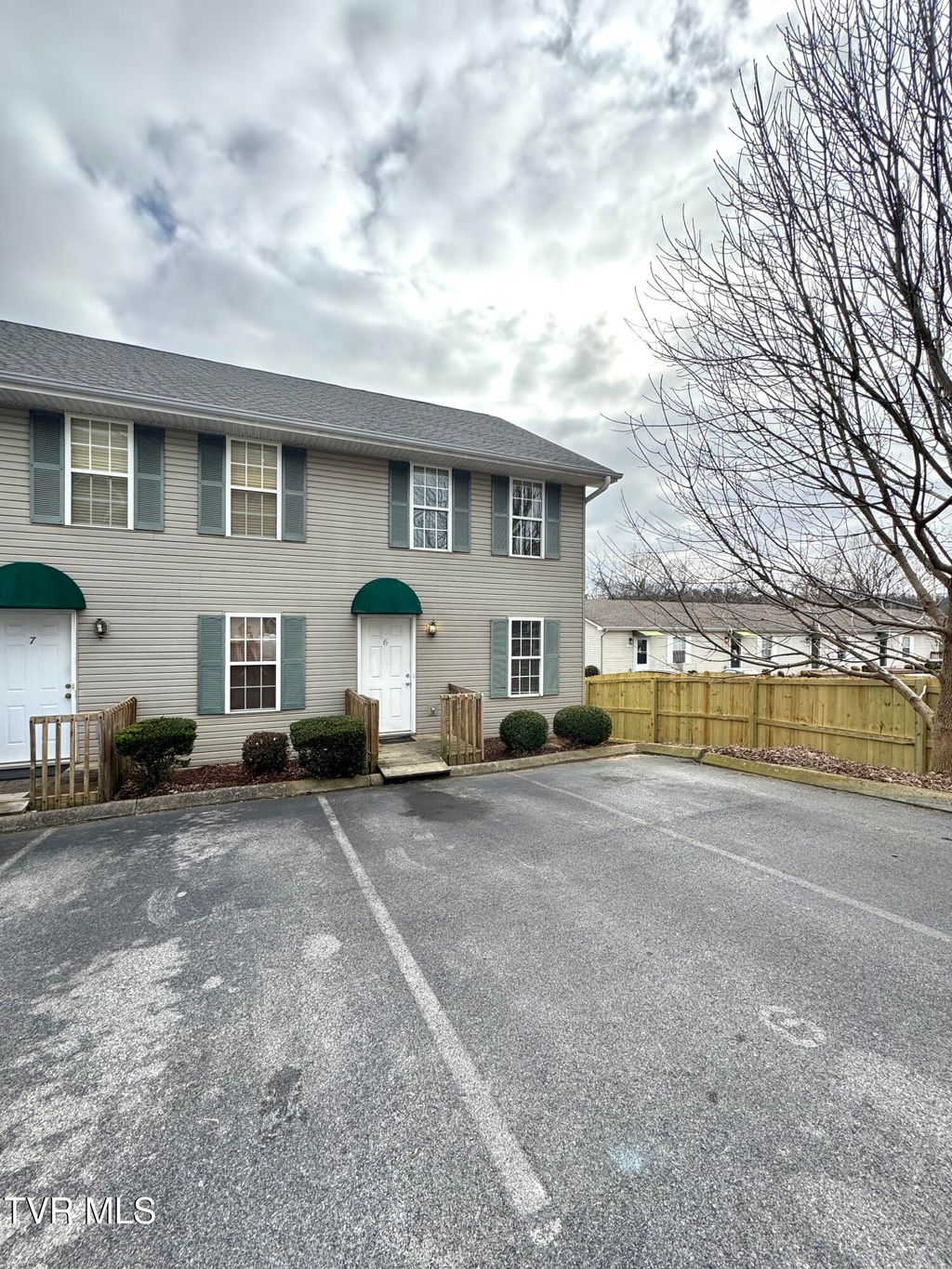 Photo of 6 Lake Village Court #6, Johnson City, TN 37601 (MLS # 9989705)