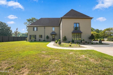 Photo of 2333 Pendragon Road, Kingsport, TN 37660 (MLS # 10001062)