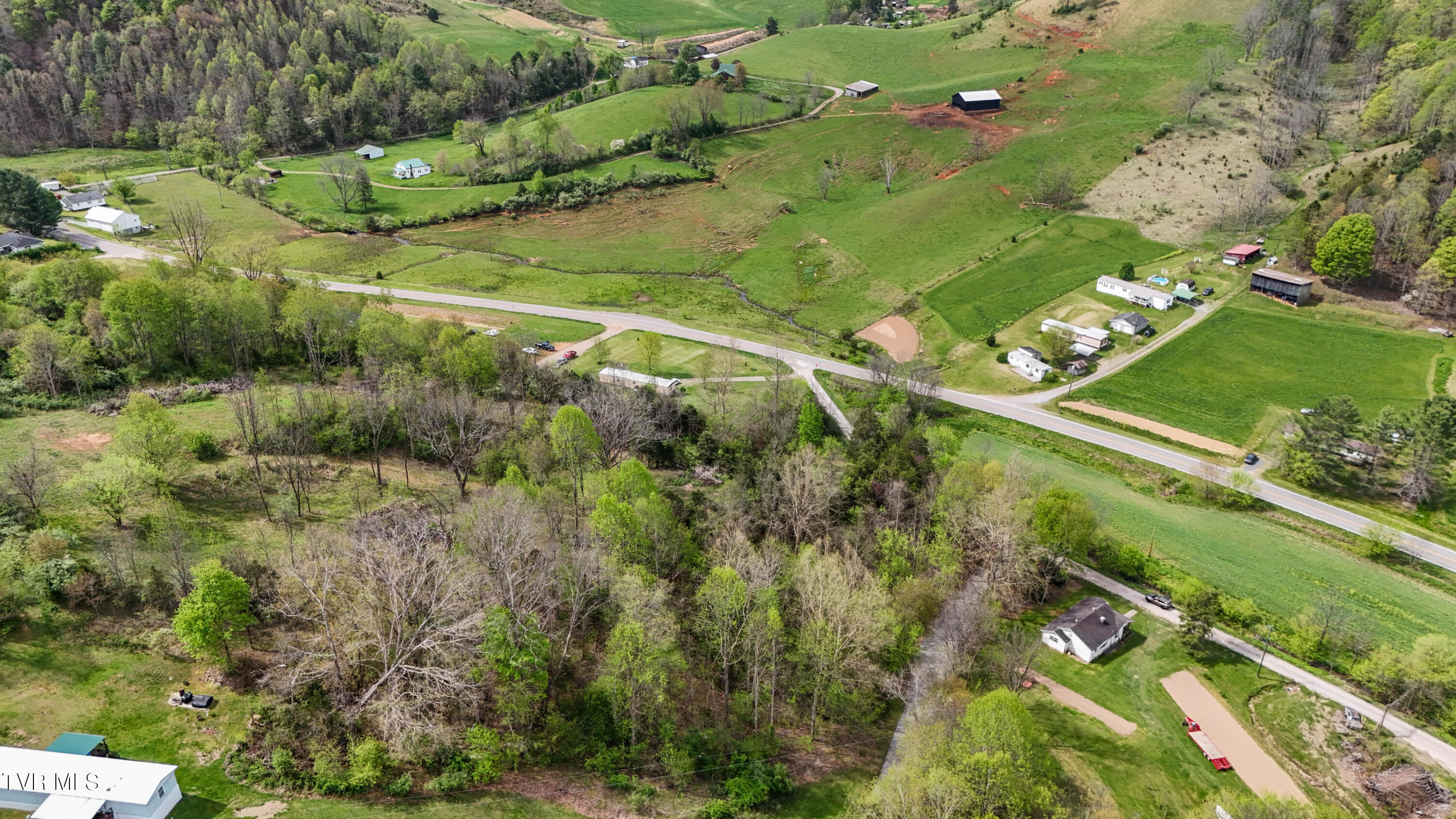 Mcnamara Circle, Bristol, Virginia image 12