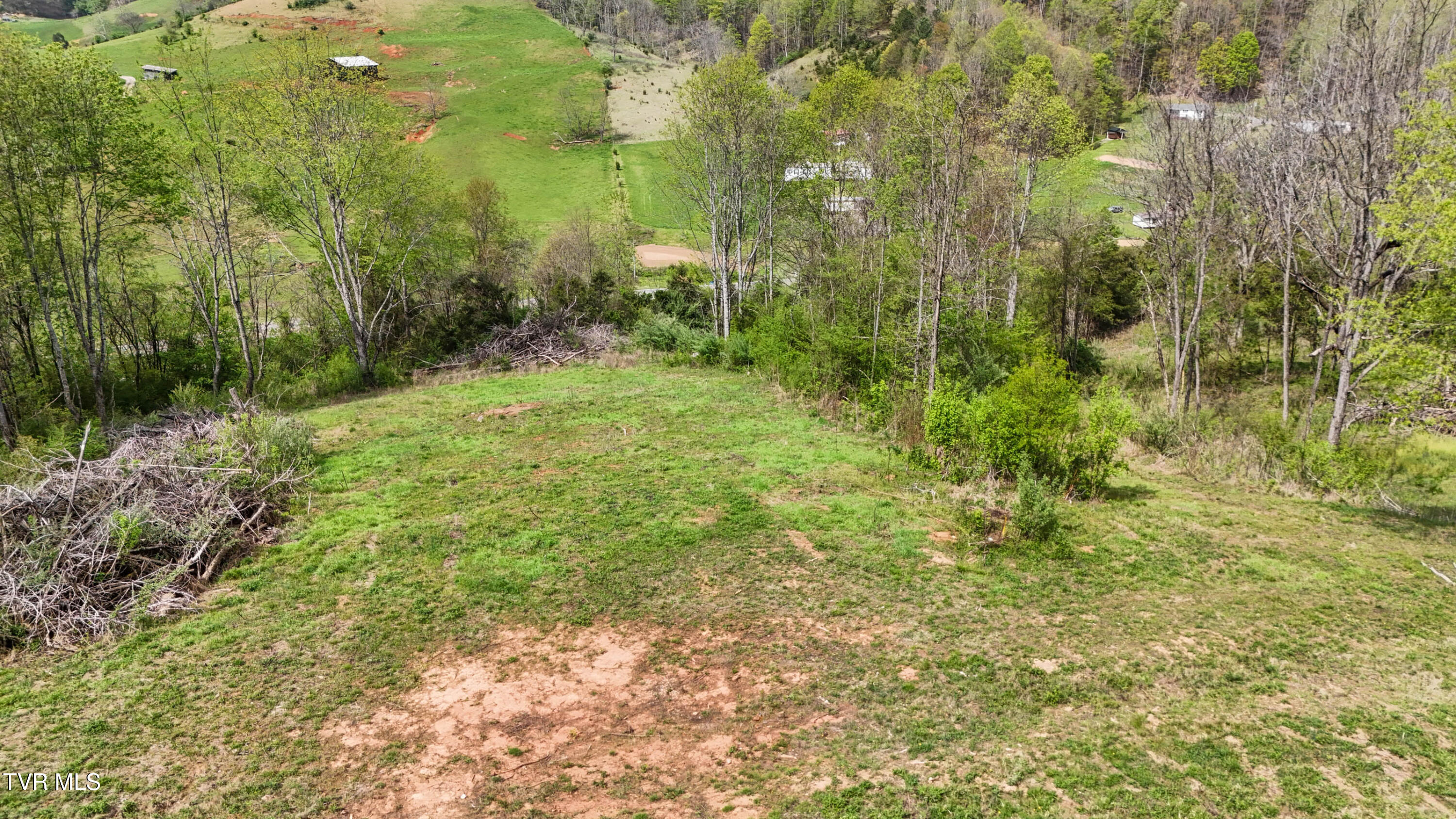 Mcnamara Circle, Bristol, Virginia image 5