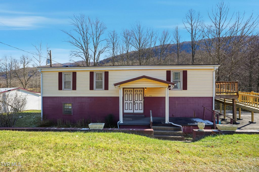 Photo of 226 Robinette Chapel Road, Big Stone Gap, VA 24219 (MLS # 9989364)