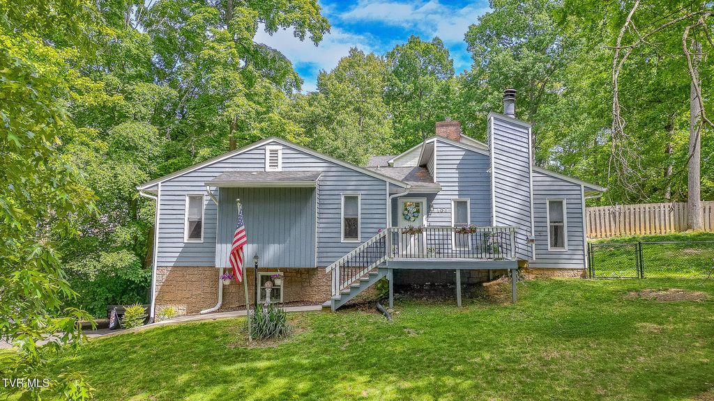Photo of 103 Silkwood Court, Johnson City, TN 37615 (MLS # 9995528)