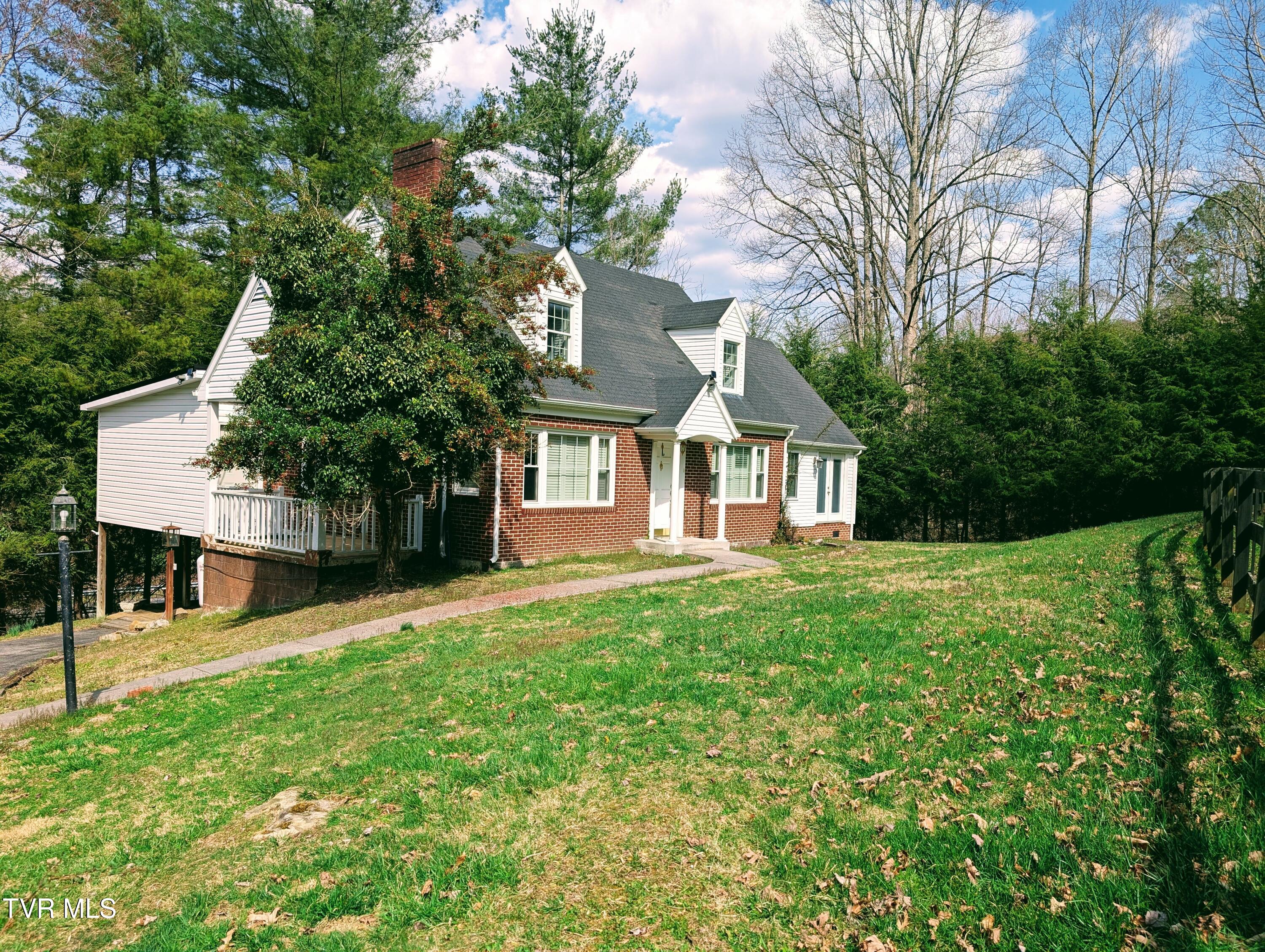 177 Happy Valley Drive, Clintwood, Virginia image 9