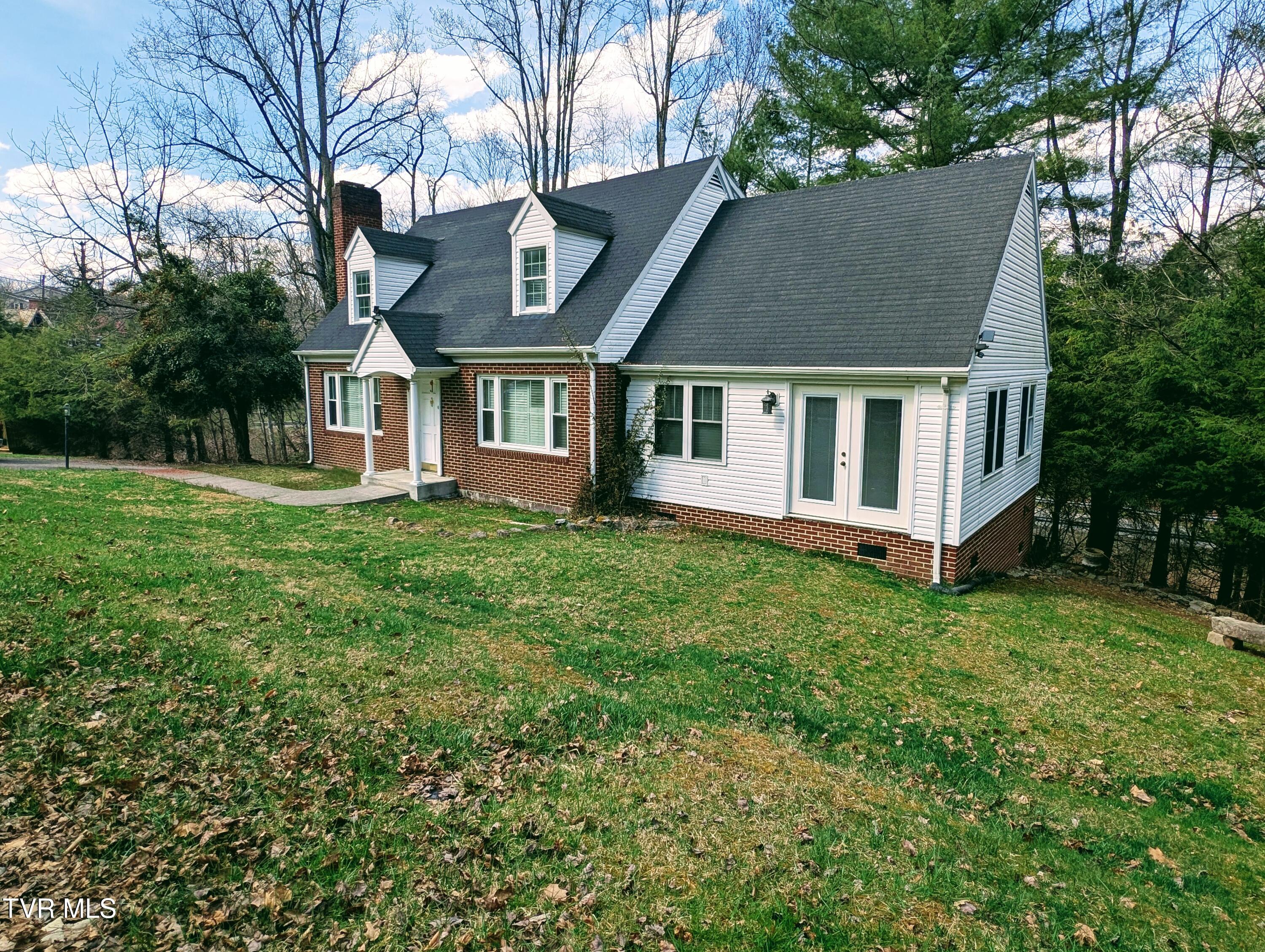 177 Happy Valley Drive, Clintwood, Virginia image 2