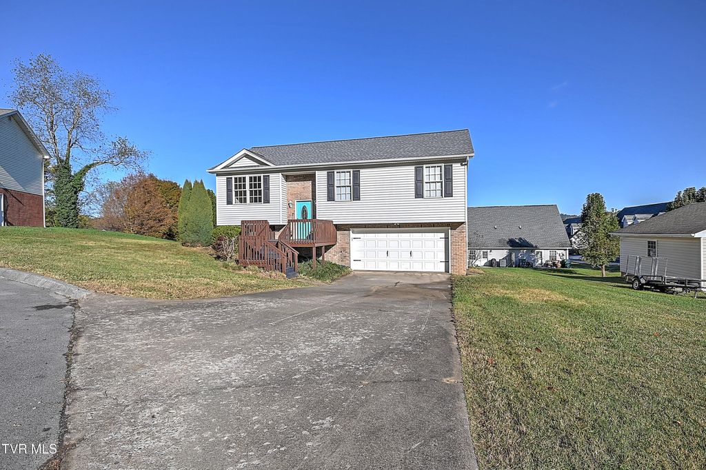 Photo of 116 Millard Lane, Blountville, TN 37617 (MLS # 9987458)