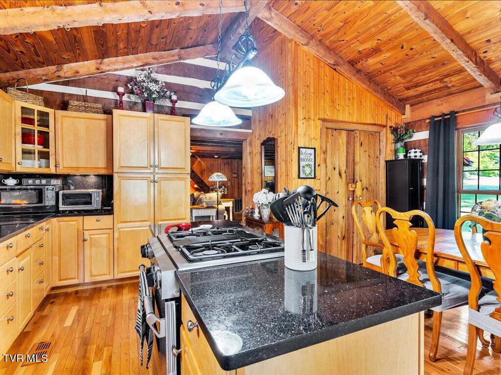 3429 Connie Lane, White Pine, Tennessee image 14
