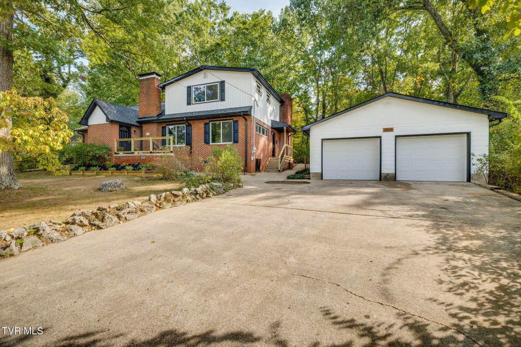 Photo of 3017 Shipley Street, Kingsport, TN 37664 (MLS # 10001729)