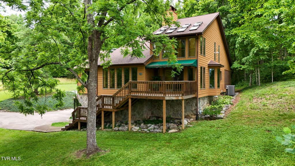 Photo of 299 Rufe Taylor Road, Greeneville, TN 37745 (MLS # 9997055)