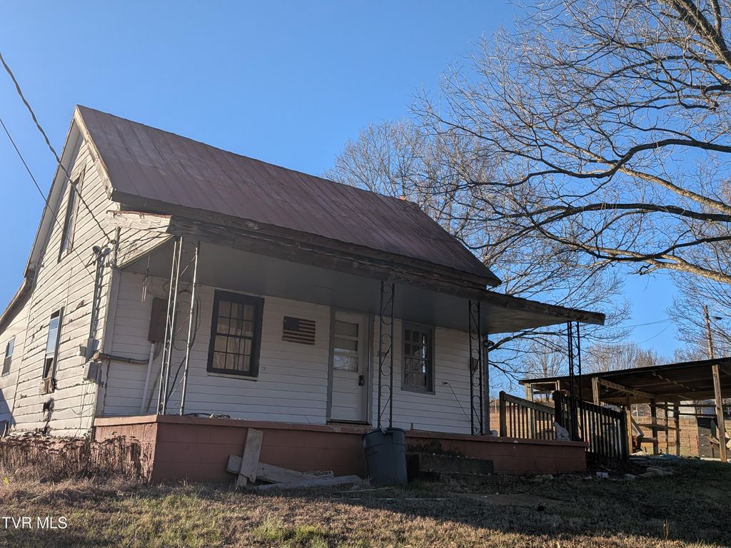 Photo of 580 Cartwheel Road, Greeneville, TN 37743 (MLS # 9990218)