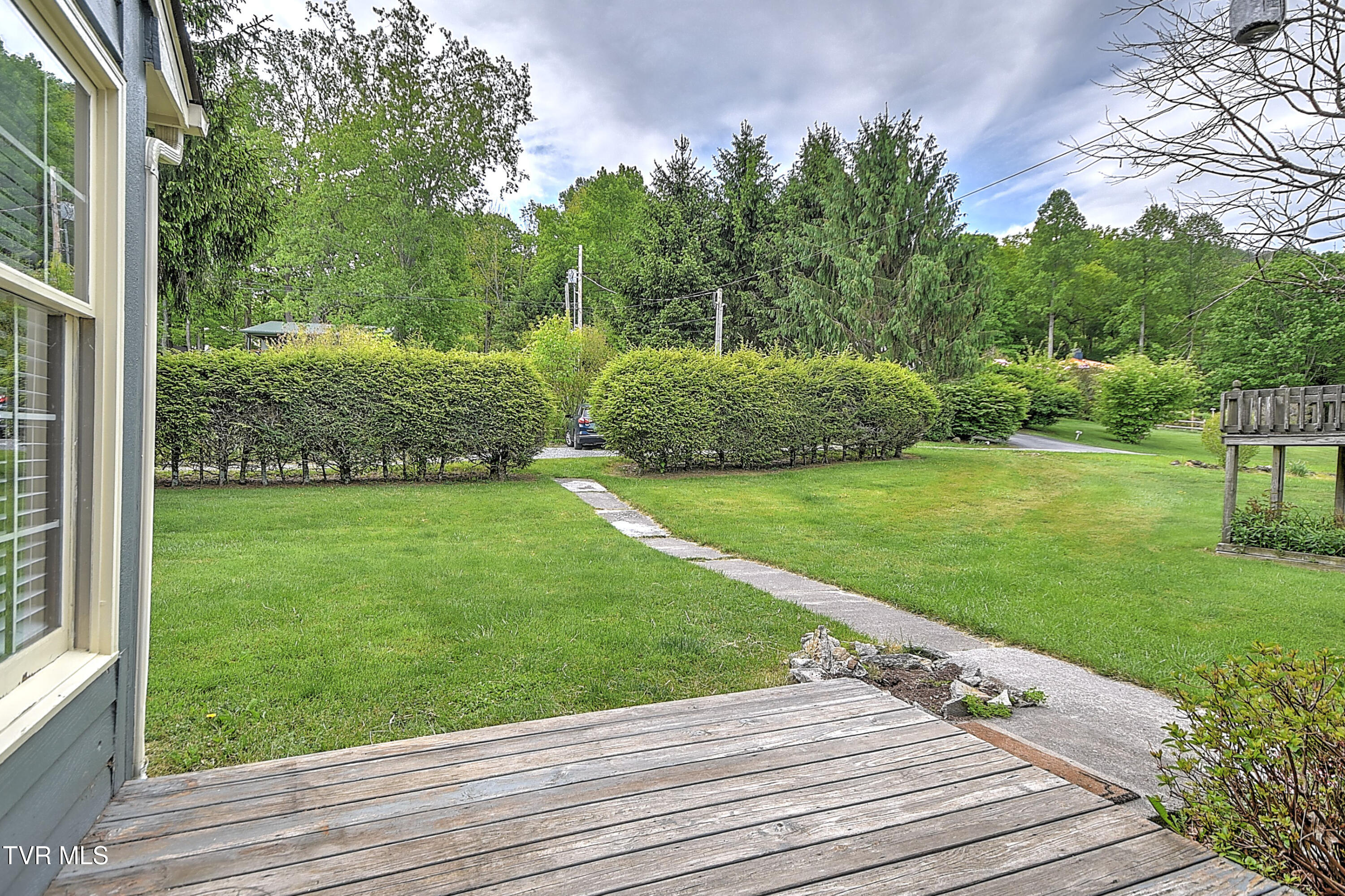 602 Heaton Creek Road