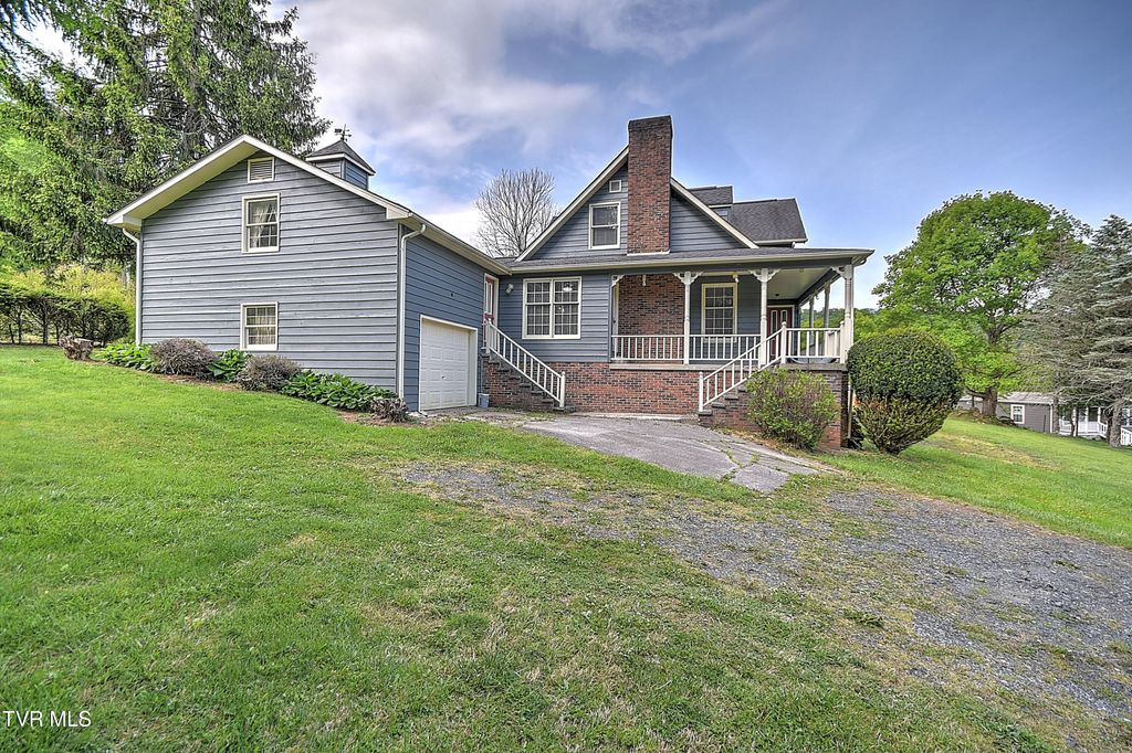 Photo of 602 Heaton Creek Road, Roan Mountain, TN 37687 (MLS # 9994961)