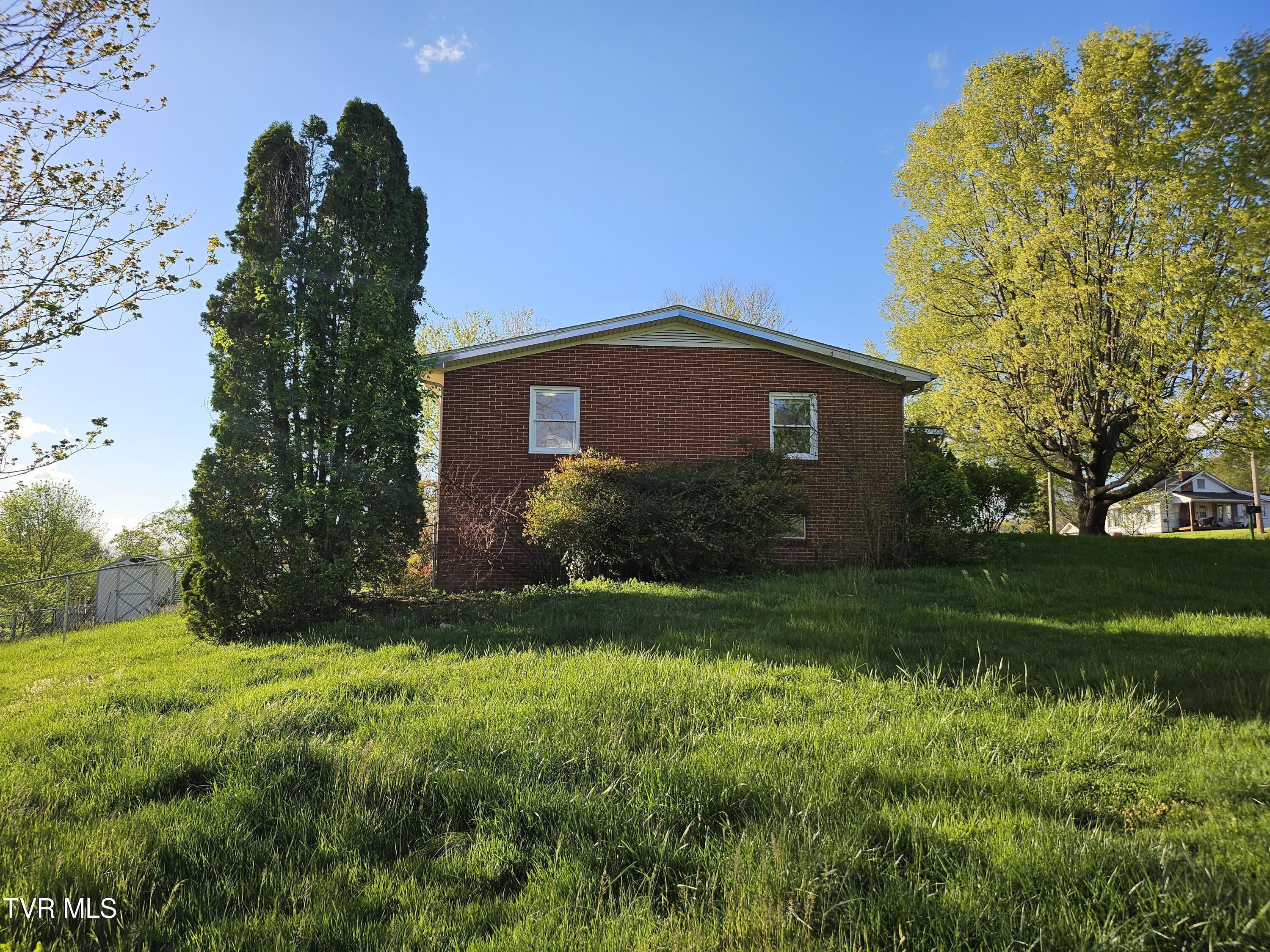 345 4th Avenue Avenue, Watauga, Tennessee image 5