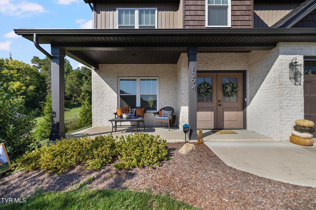 Photo of 1394 Prospects Way, Johnson City, TN 37615 (MLS # 9993648)