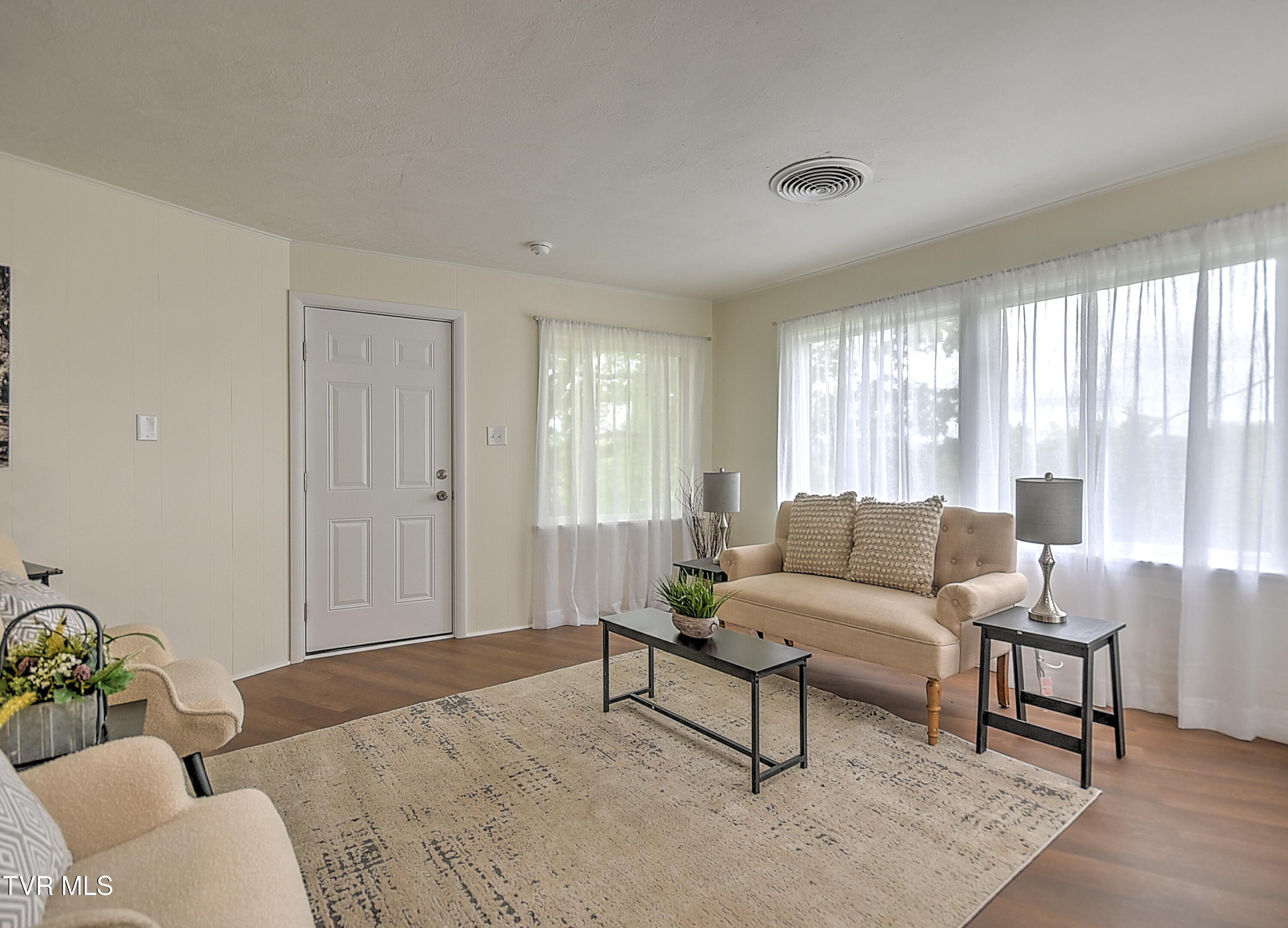 310 Knob Hill Drive, Bristol, Tennessee image 18
