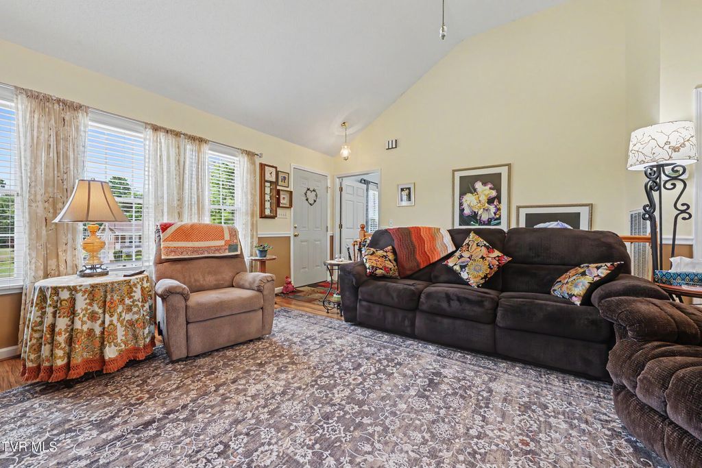 Photo of 109 Pine Ridge Drive, Afton, TN 37616 (MLS # 9995456)
