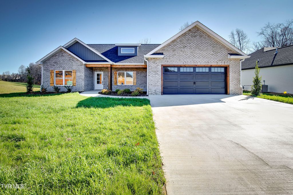 Photo of 310 Ruby Rose Ridge, Jonesborough, TN 37659 (MLS # 9993192)