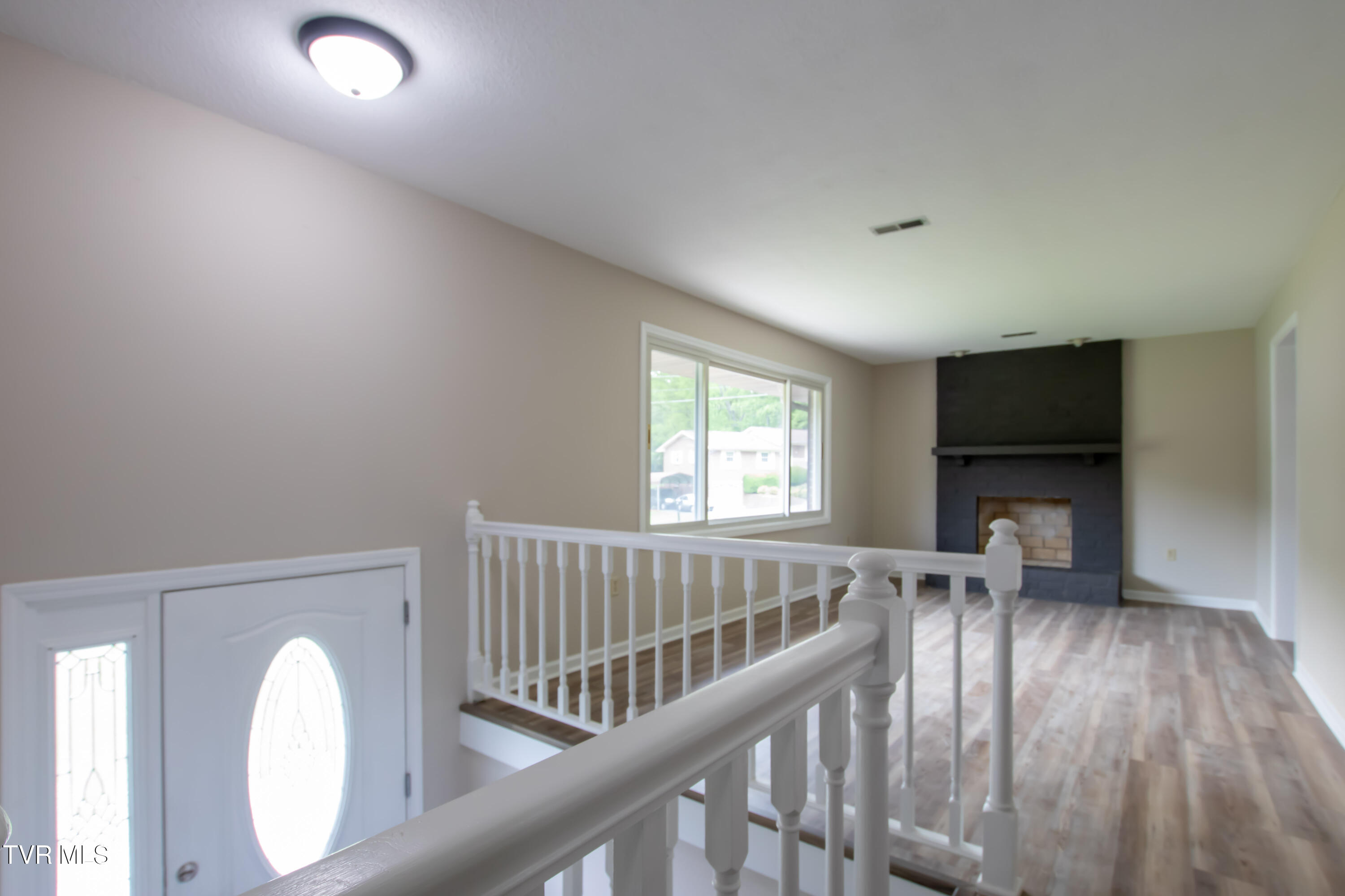 7324 White Pine Circle, Bristol, Virginia image 28