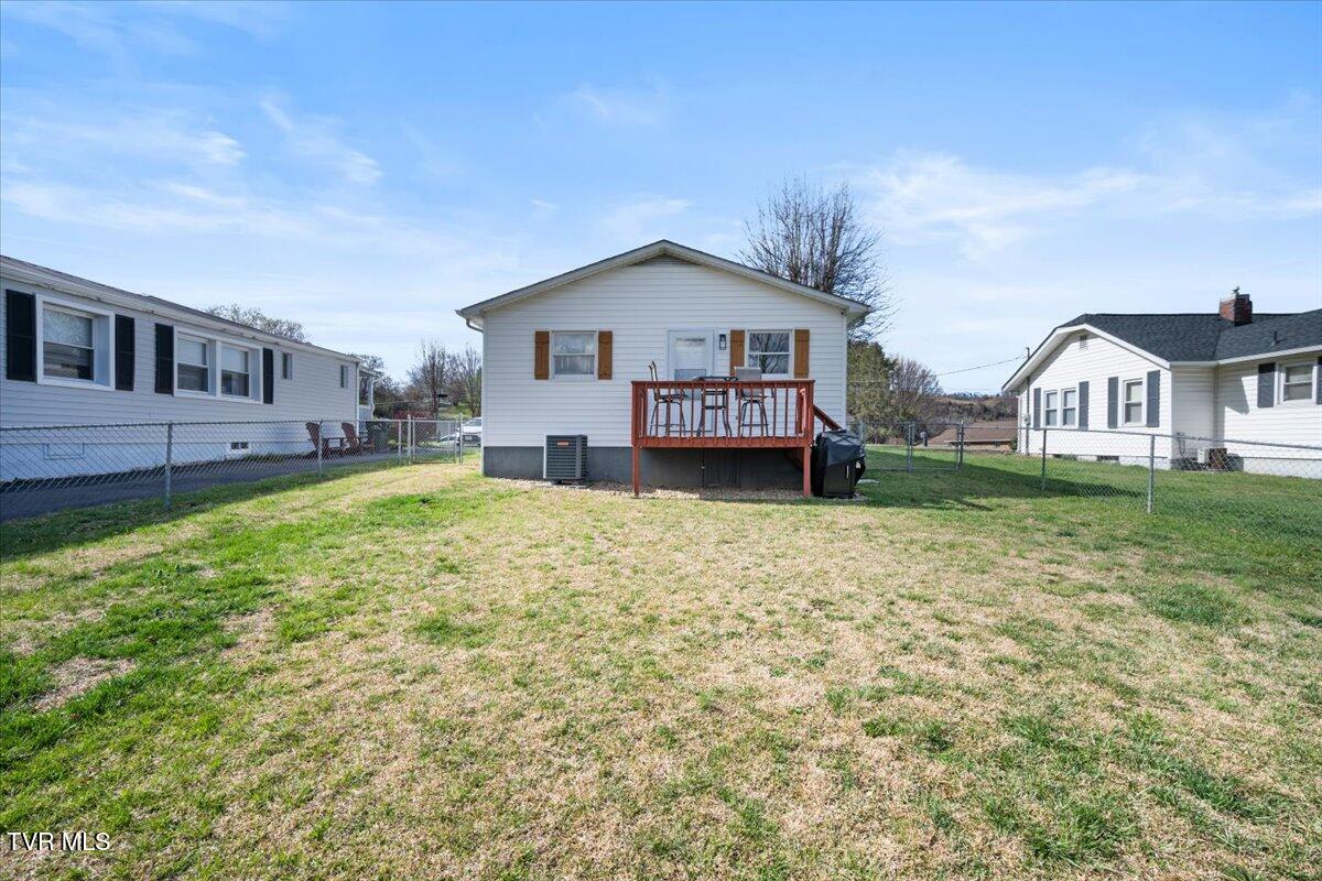 218 Magnolia Drive, Bristol, Virginia image 20