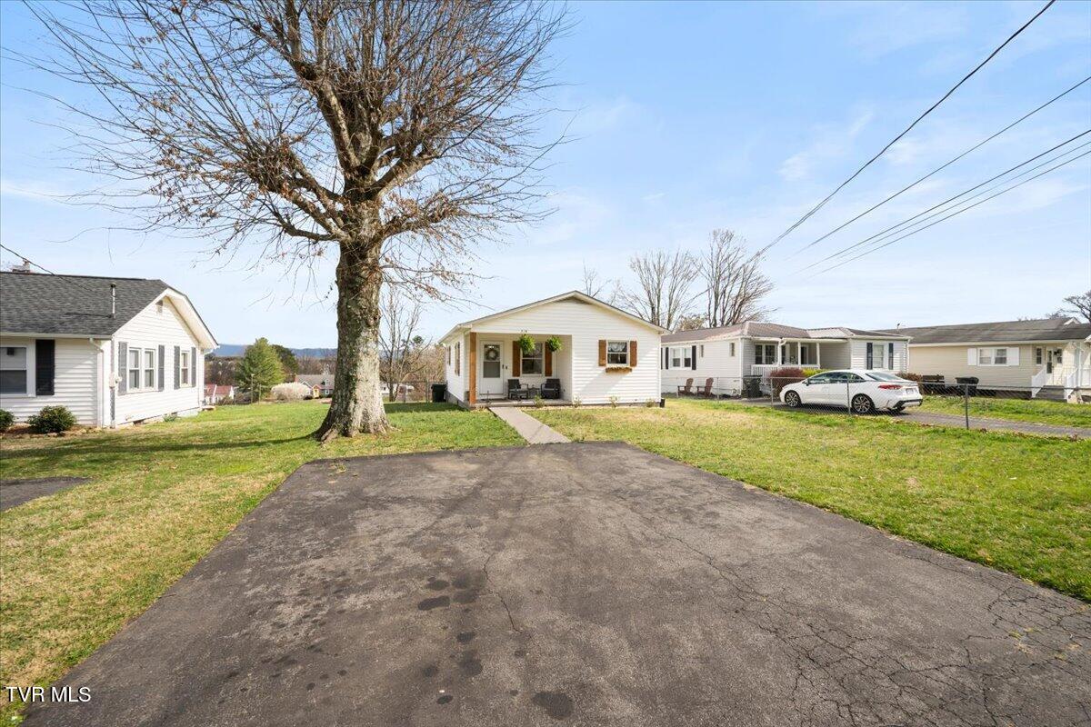 218 Magnolia Drive, Bristol, Virginia image 29