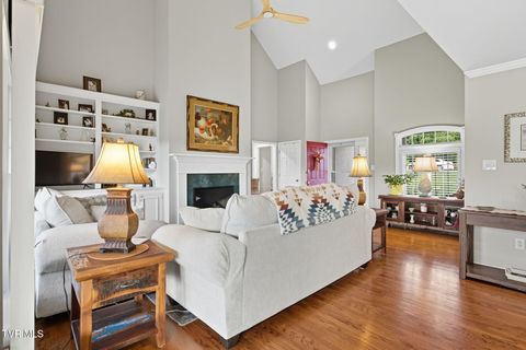 Tiny photo for 152 Acorn Lane, Bristol, VA 24202 (MLS # 9986285)