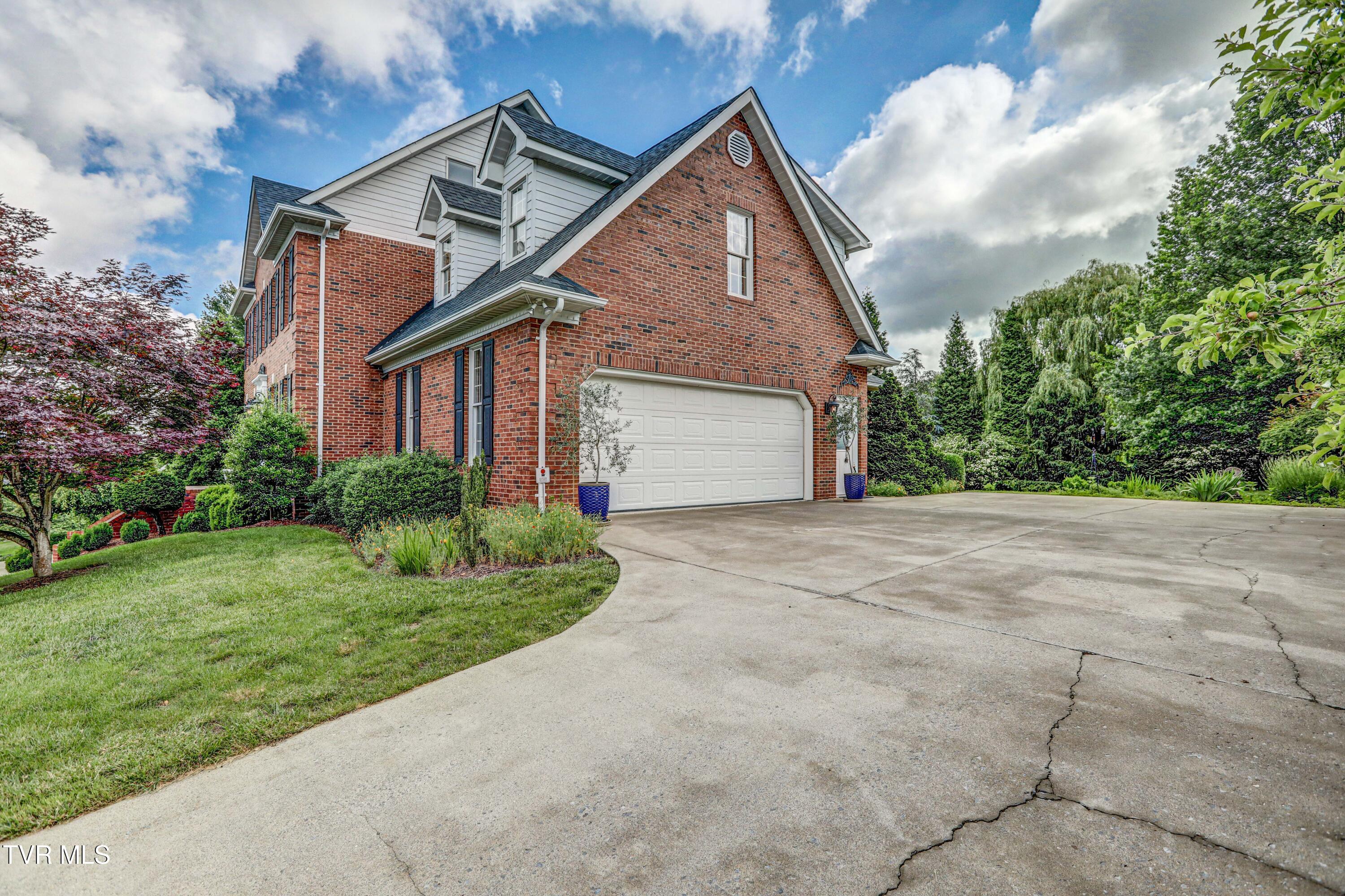 5621 John Gaines Boulevard, Kingsport, Tennessee image 3