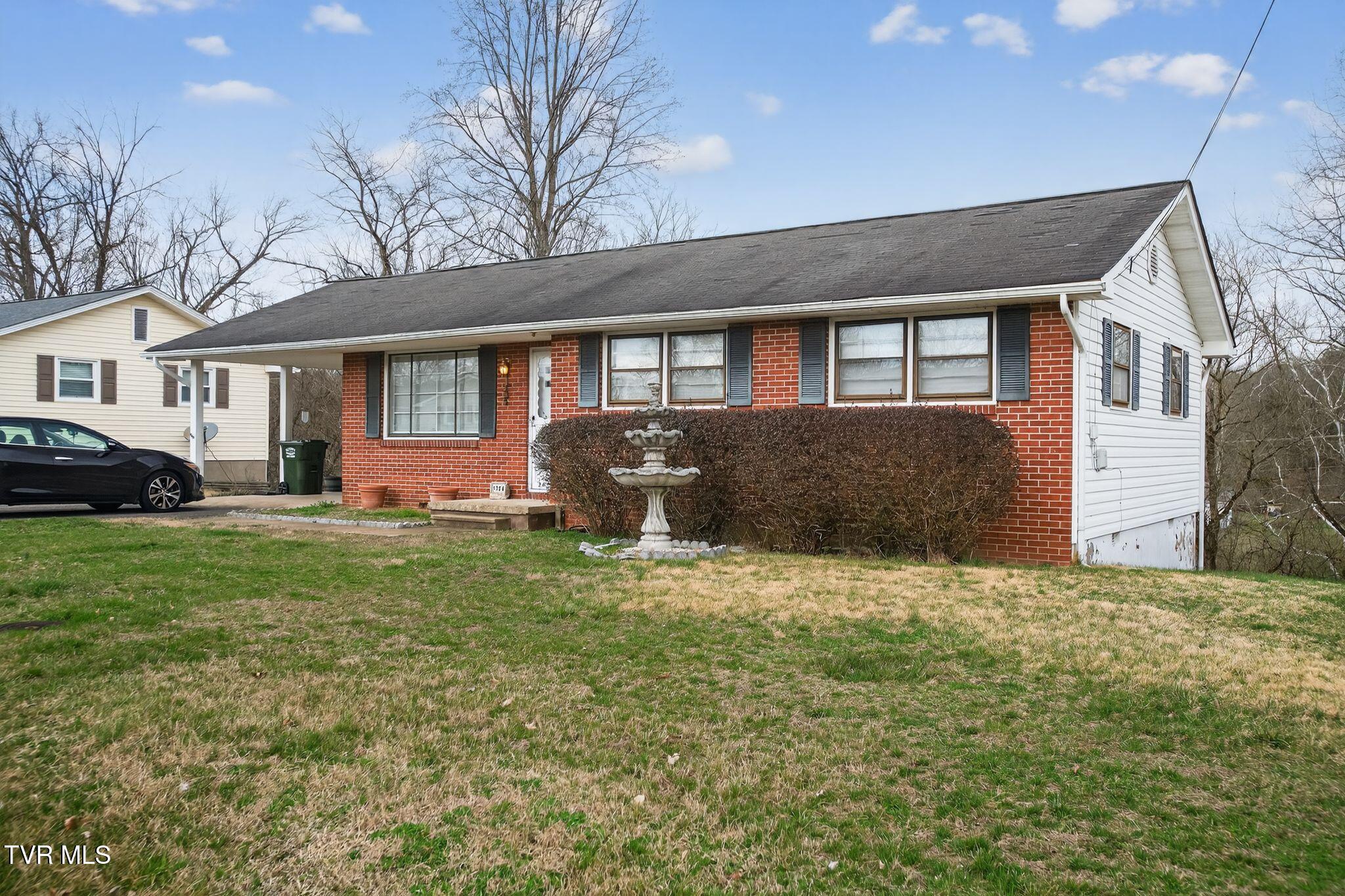 3356 Grandview Drive