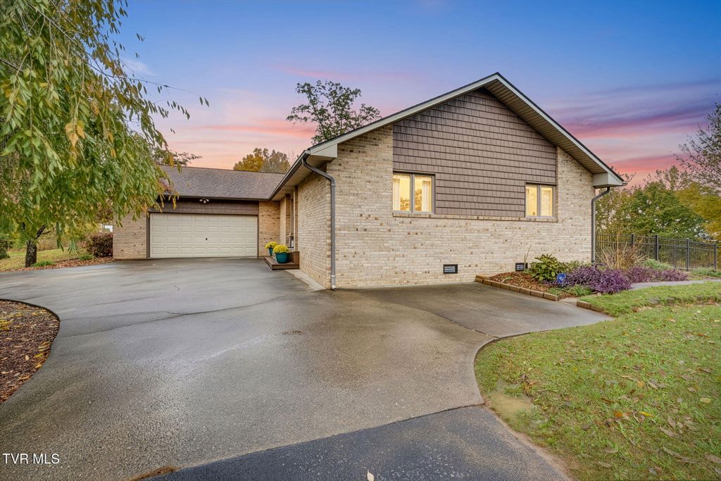 Photo of 4682 Old Stage Road, Kingsport, TN 37664 (MLS # 9987707)