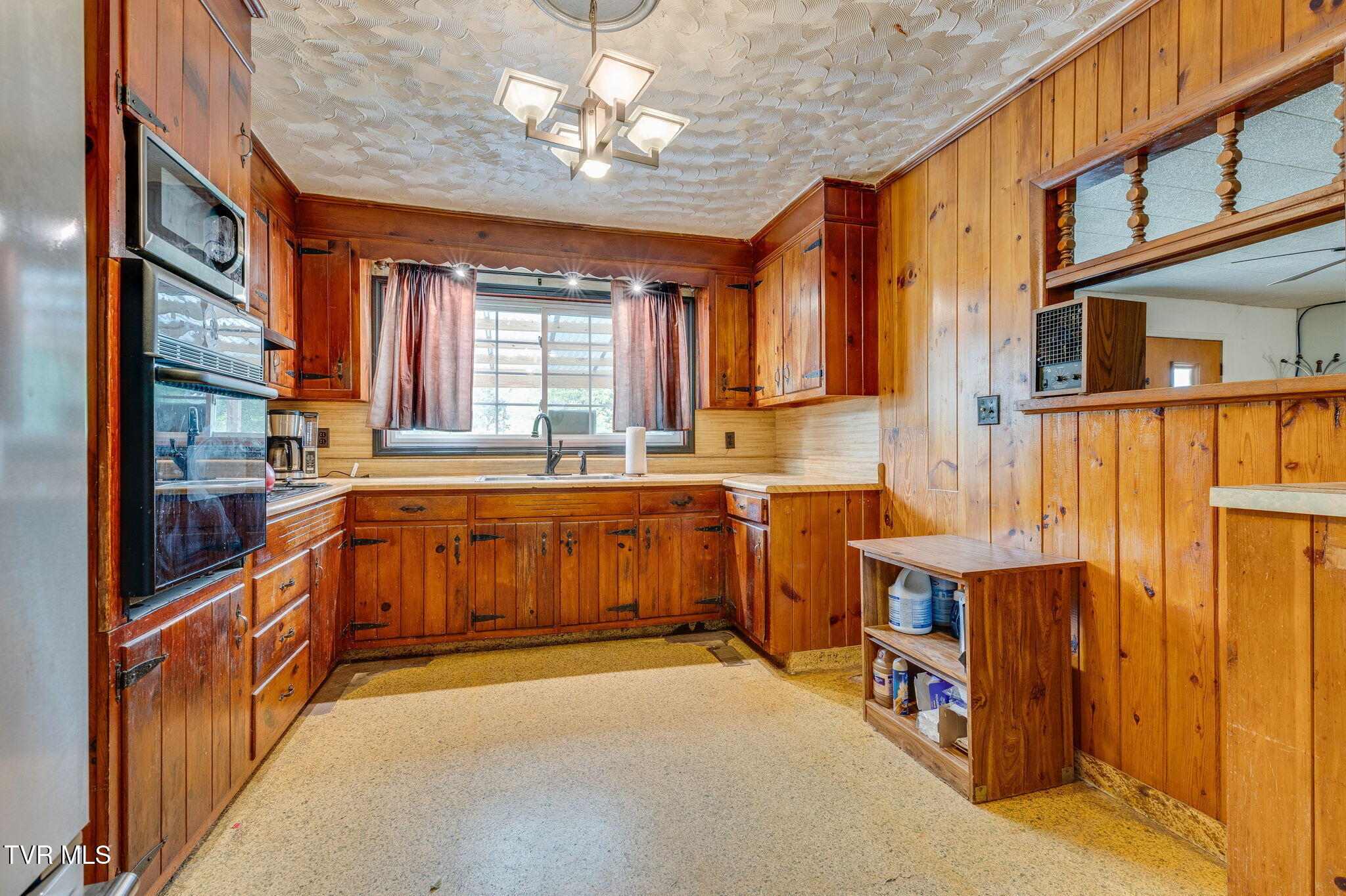 7175 Reedy Creek Road, Bristol, Virginia image 8