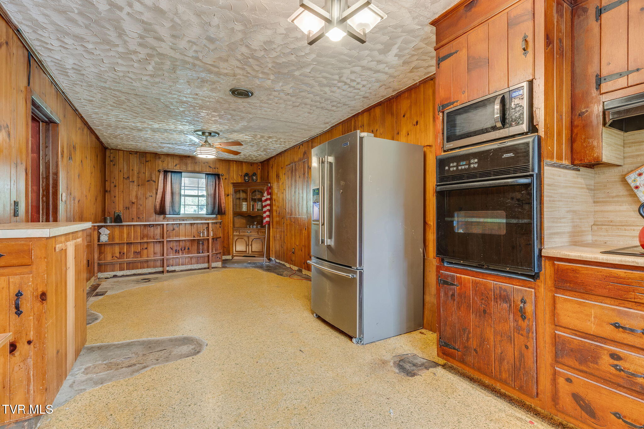 7175 Reedy Creek Road, Bristol, Virginia image 10
