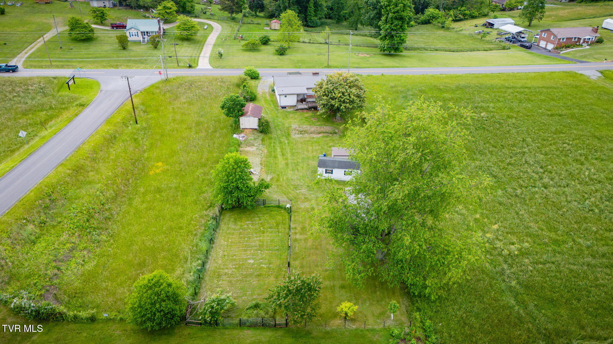 7175 Reedy Creek Road, Bristol, Virginia image 37