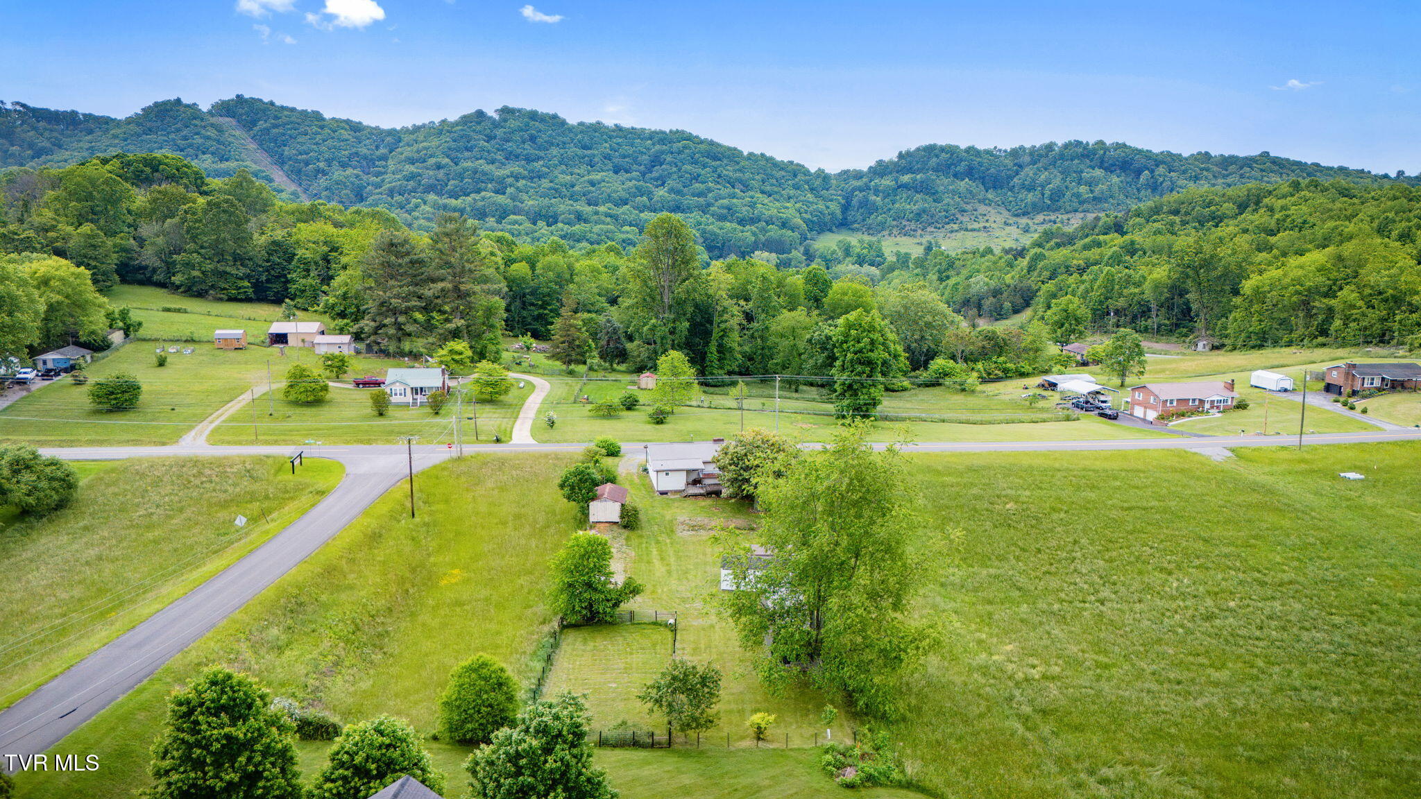 7175 Reedy Creek Road, Bristol, Virginia image 38