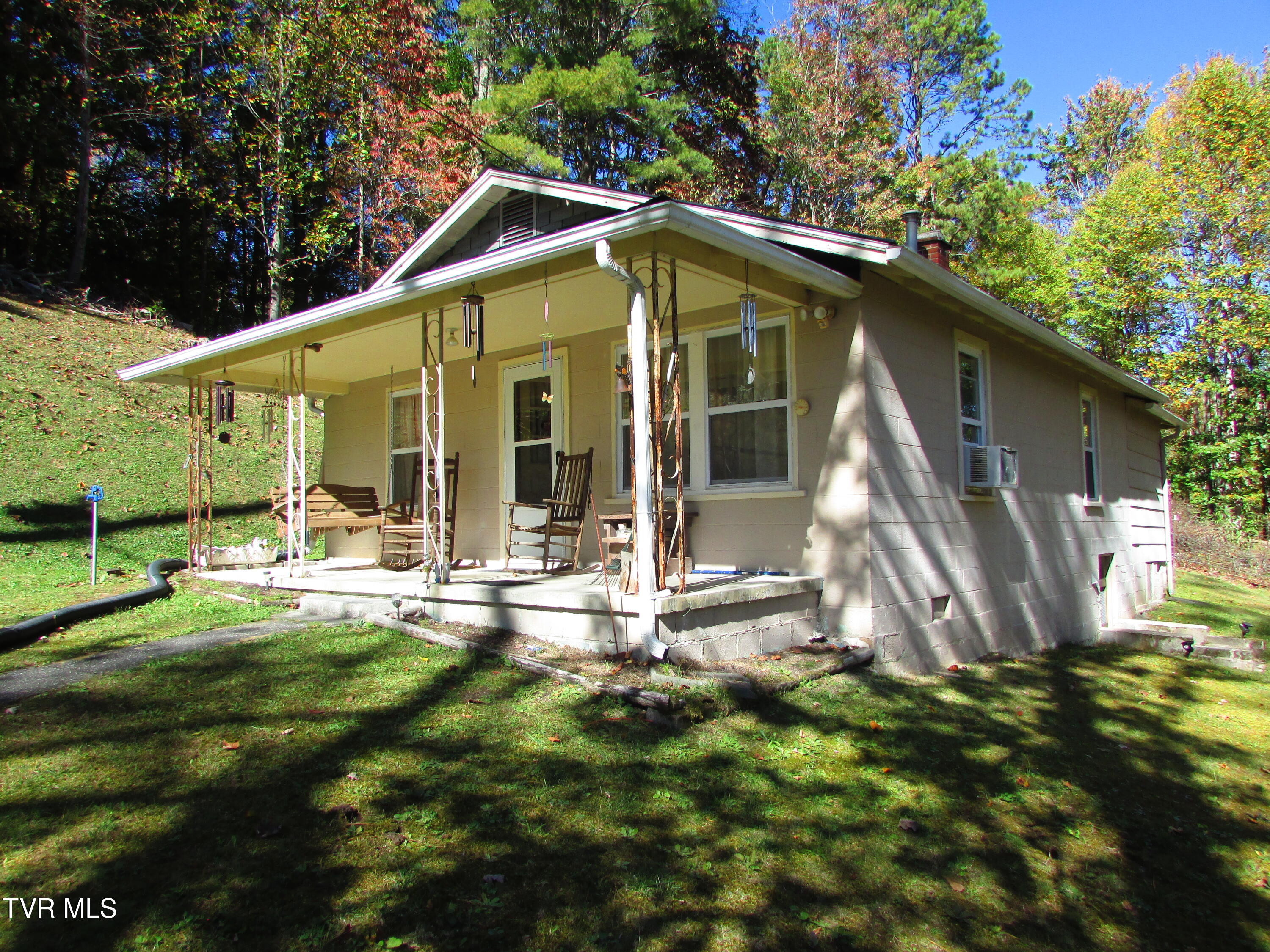 3510 Highway 421