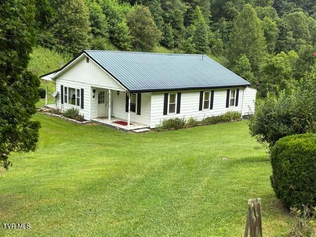 Photo of 237 April Drive, Clinchco, VA 24226 (MLS # 9999078)