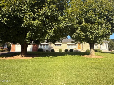 Homes For Sale - 2155 Shady Street<br/> Mountain City, TN 37683