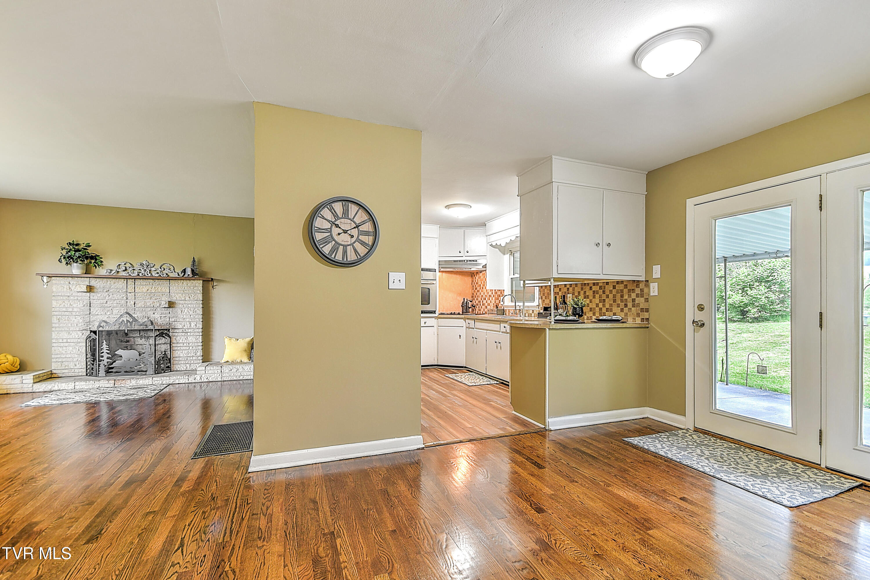 13537 Sinking Creek Road, Bristol, Virginia image 10