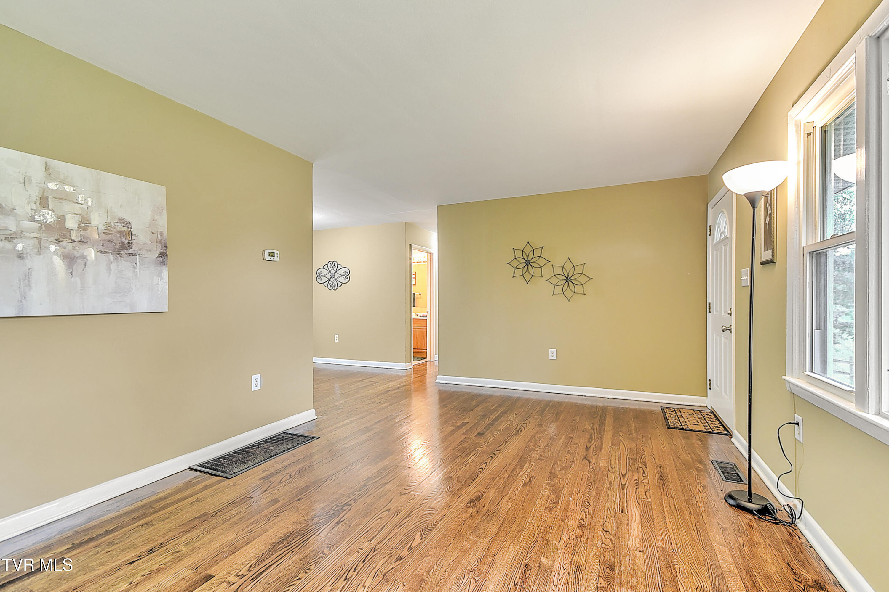 13537 Sinking Creek Road, Bristol, Virginia image 6