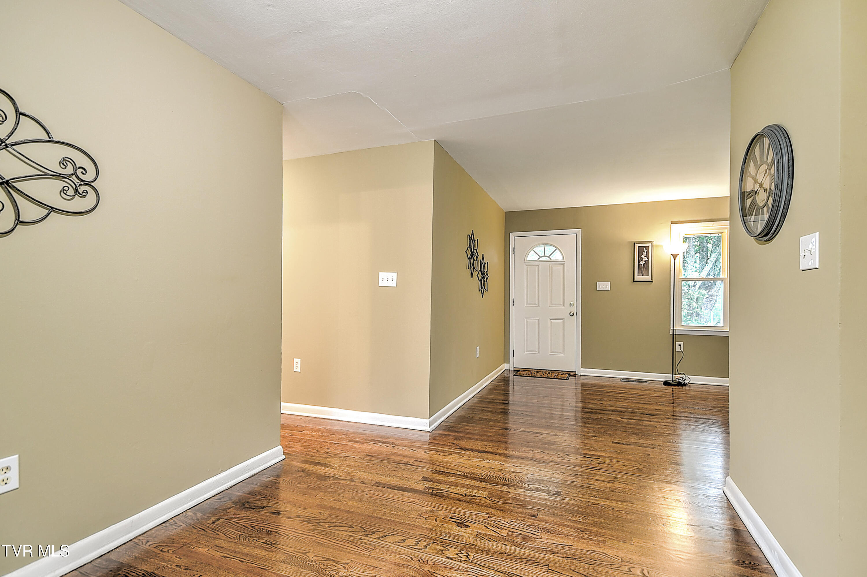 13537 Sinking Creek Road, Bristol, Virginia image 11