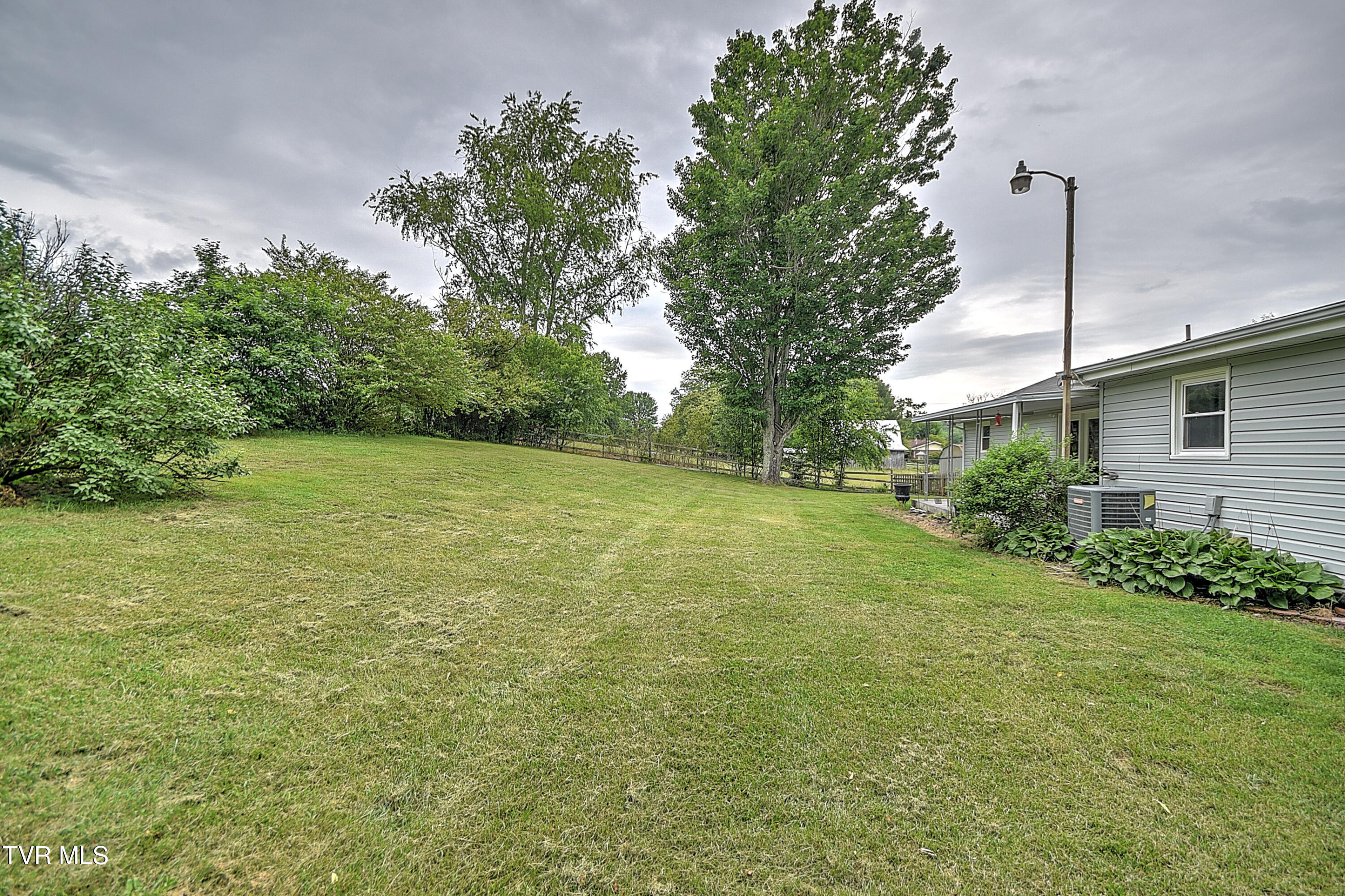 13537 Sinking Creek Road, Bristol, Virginia image 40