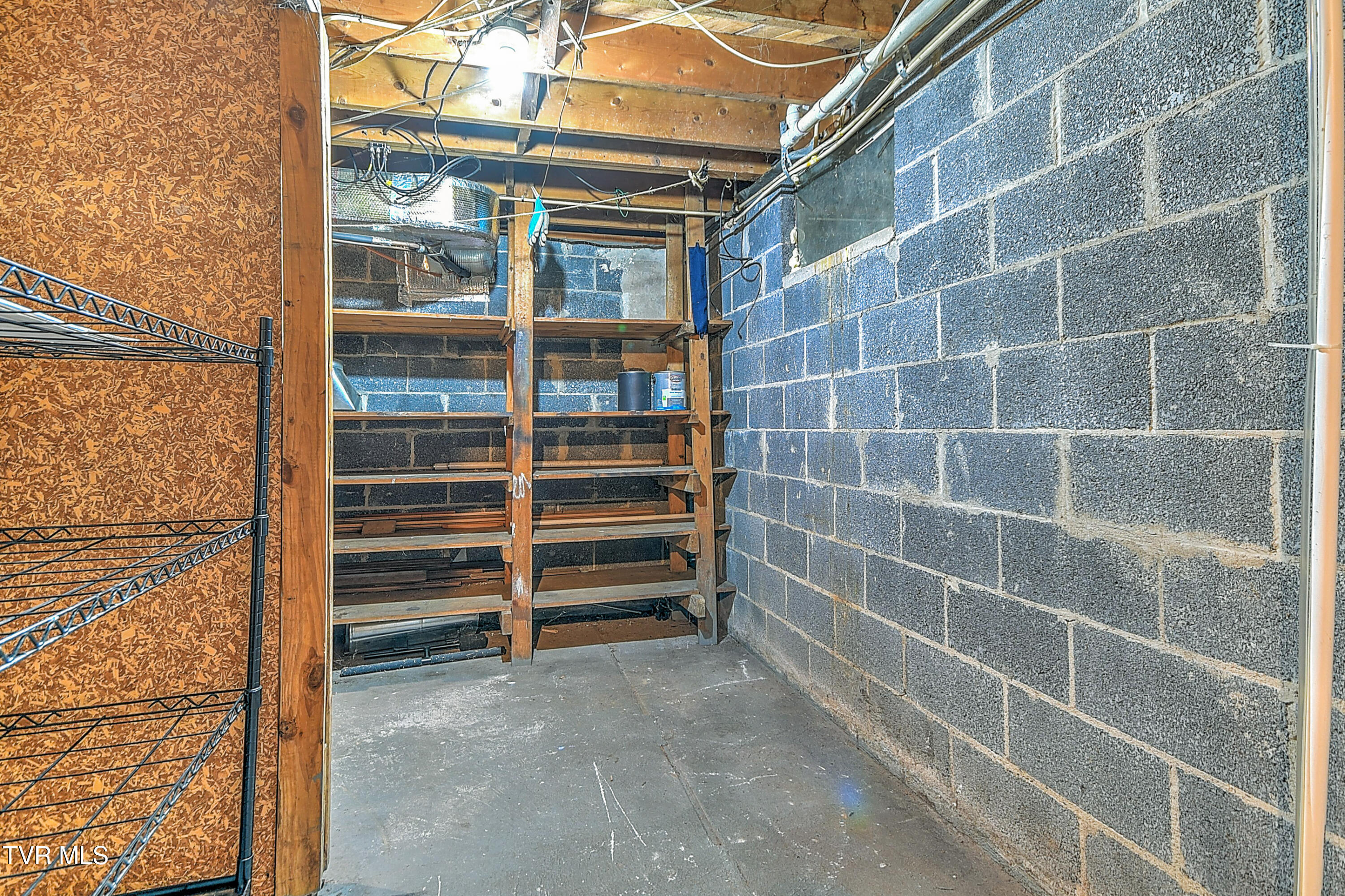 13537 Sinking Creek Road, Bristol, Virginia image 30