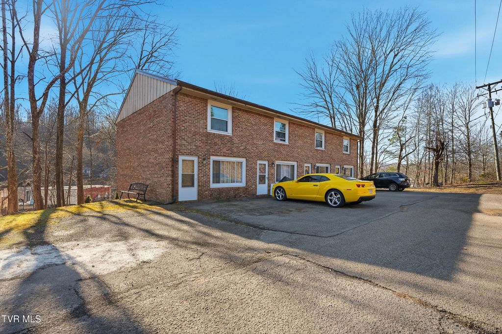 Photo of 207 Diagonal Avenue, Coeburn, VA 24230 (MLS # 9991704)