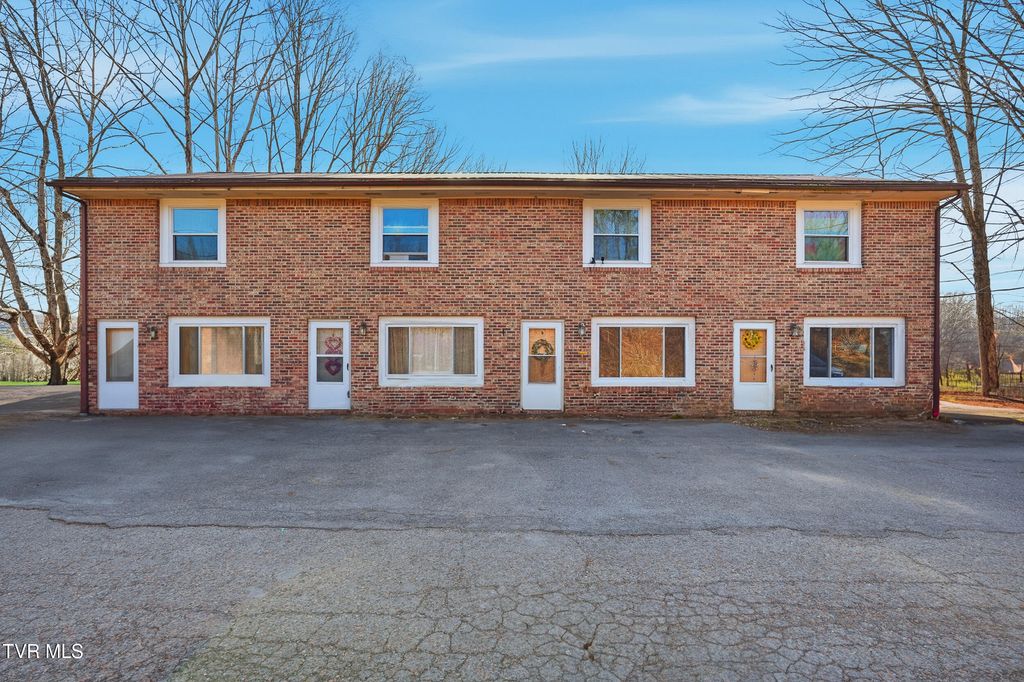 Photo of 207 Diagonal Avenue, Coeburn, VA 24230 (MLS # 9991704)