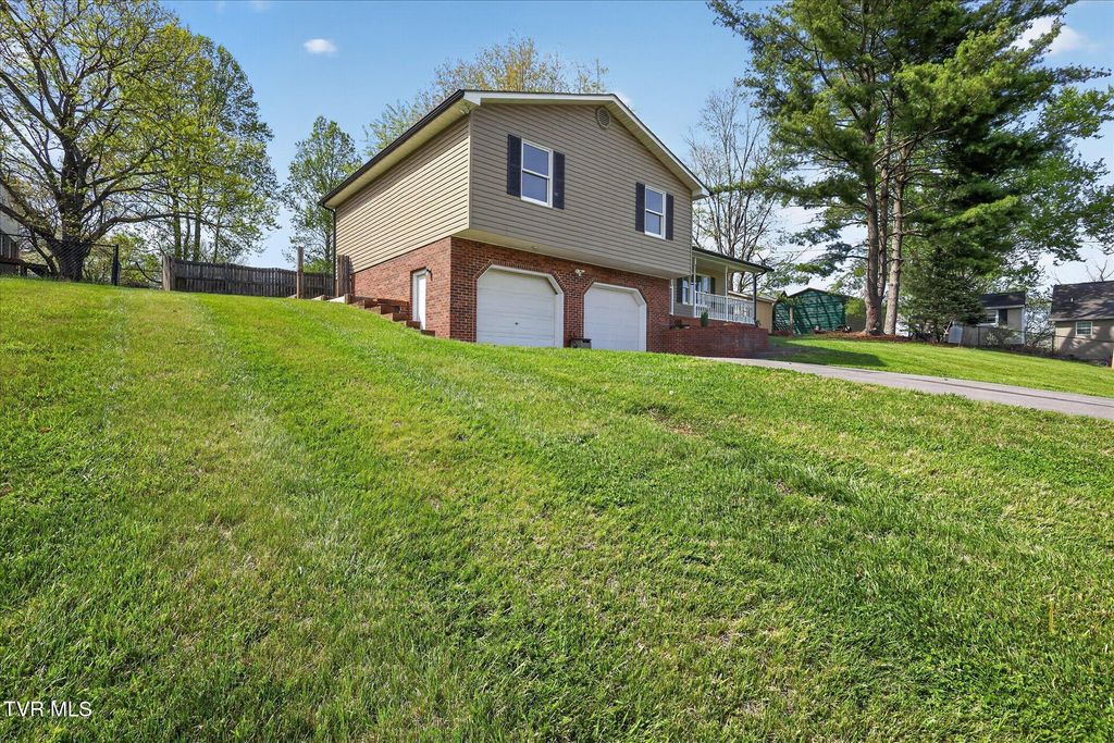 Photo of 107 Colony Street, Gray, TN 37615 (MLS # 9993602)