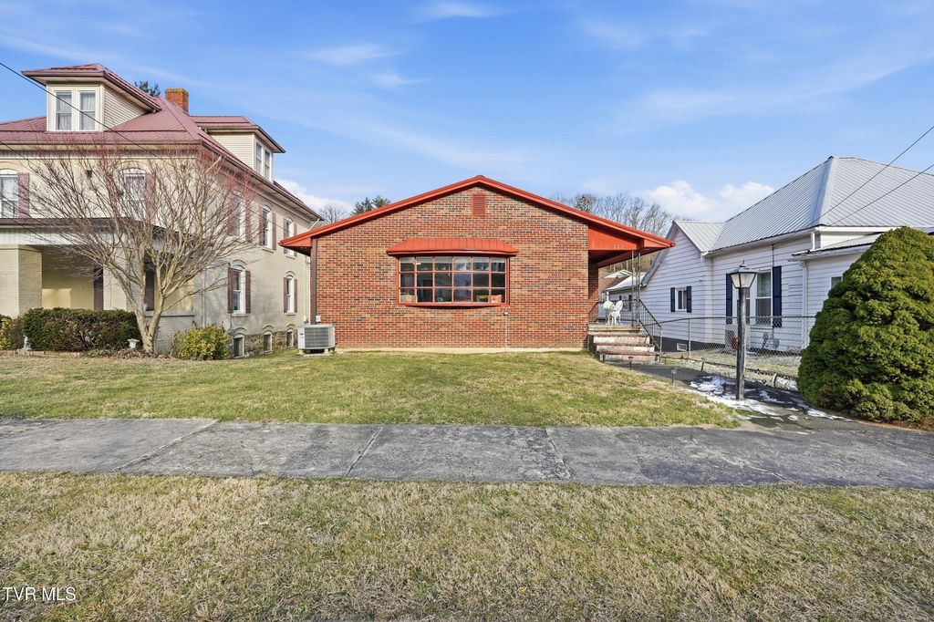 Photo of 128 10th Street, Norton, VA 24273 (MLS # 9990813)