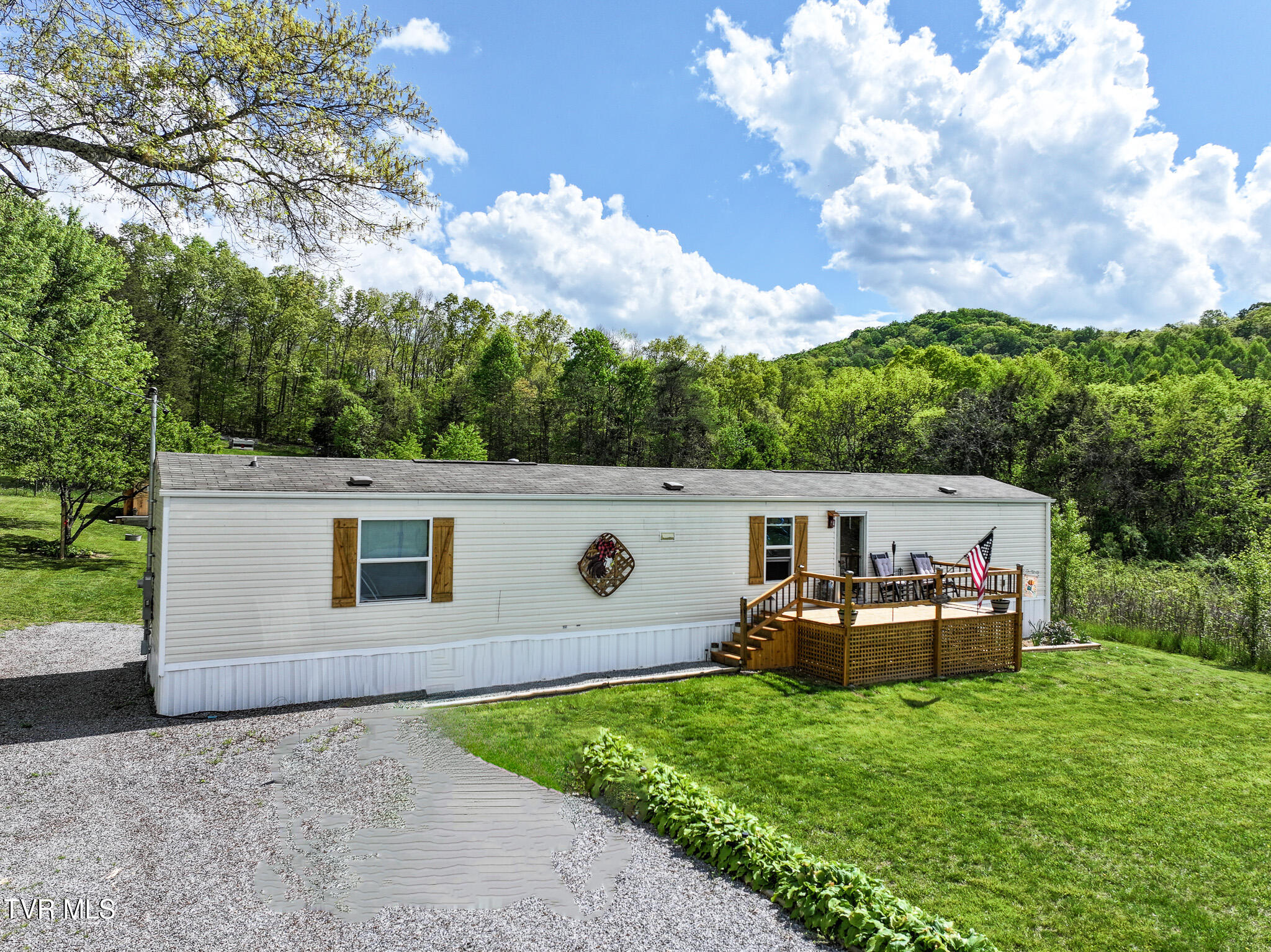 2671 Doty Chapel Road, Afton, Tennessee image 2